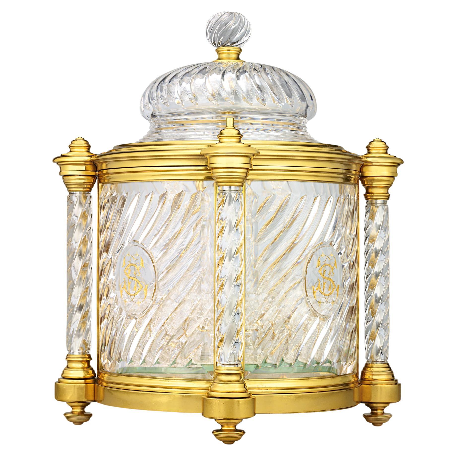 Cofre para licor de cristal tallado y ormolu de Baccarat