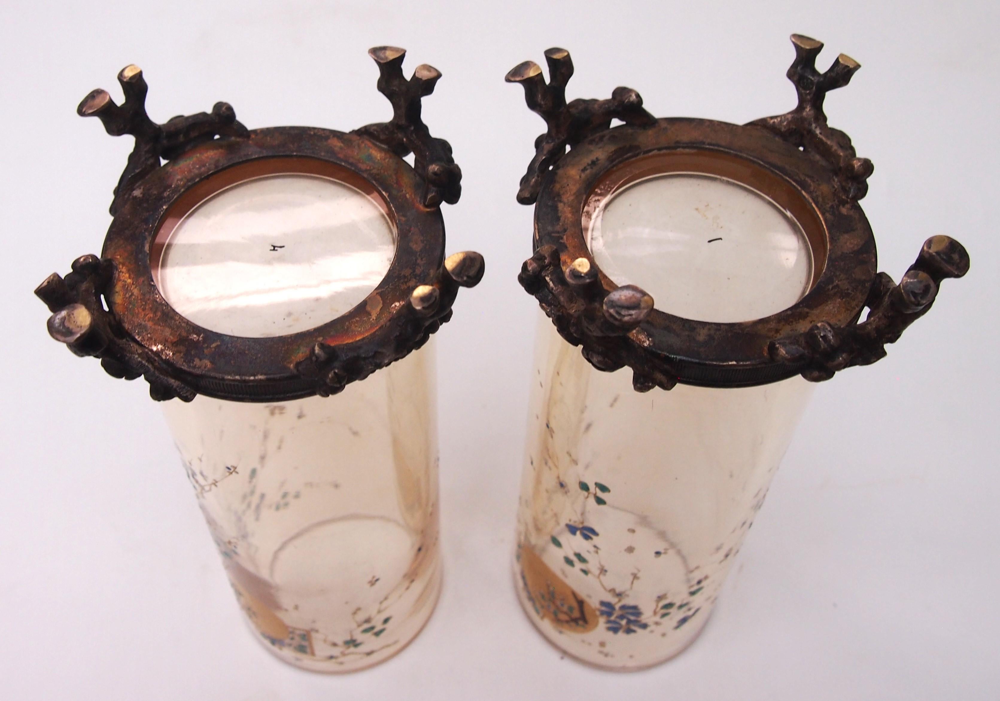 Paire de vases sur pied en cristal Clair de Lune de Baccarat, designés par Eugène Rousseau  en vente 2