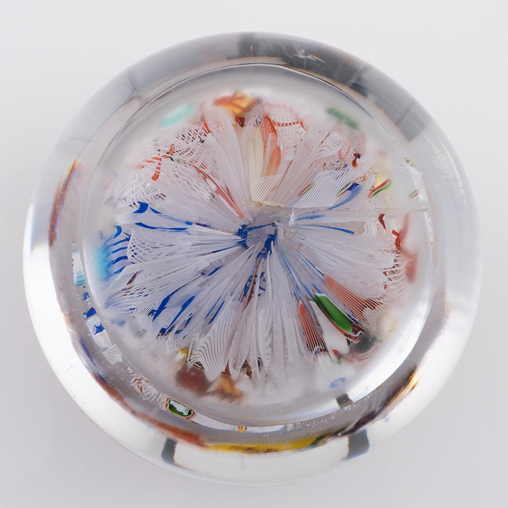 Pisapapeles Baccarat Gridel Millefiori B1847 siglo XIX en venta