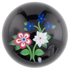 Pisapapeles de Baccarat con flores de Lampwork 1982
