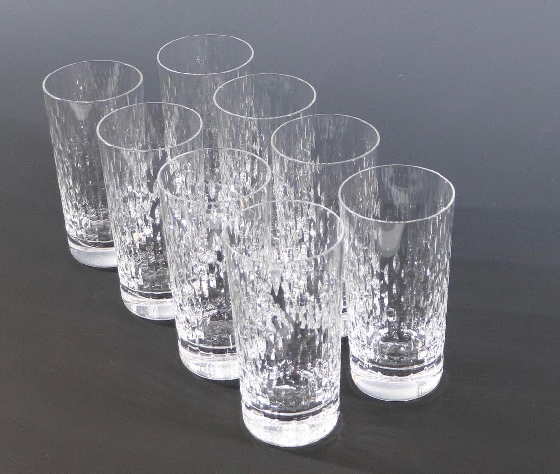 Baccarat cut crystal highball glass set with 'Paris' design pattern. The set has decorative vertical cuts, each glass can hold 12OZ. Made in France in the late 20th century, the set is in great vintage condition with age-appropriate wear.