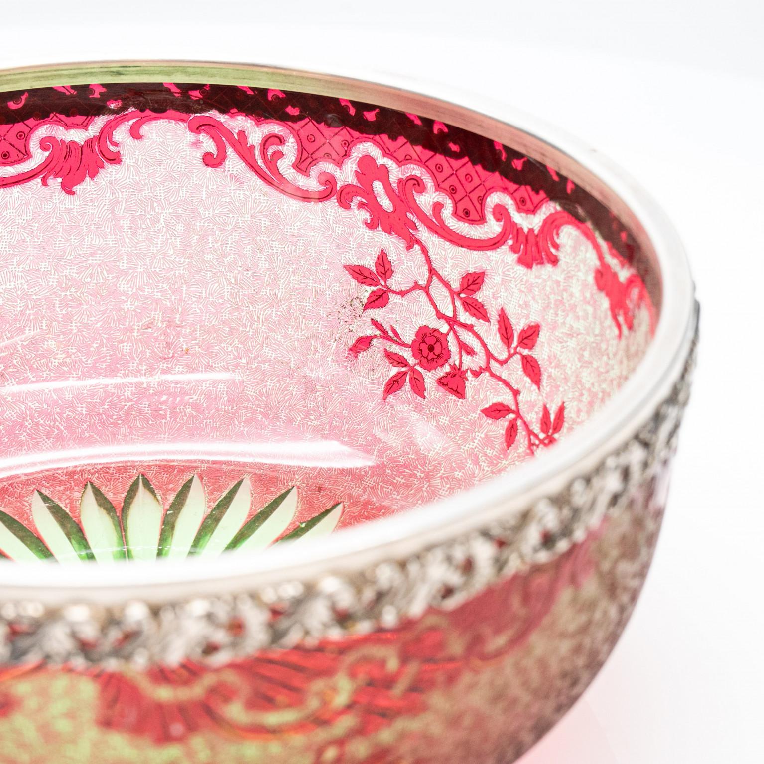 Baccarat Pattern, Bright Crimson, Acid Etched Bowl, 1900, France For Sale 2