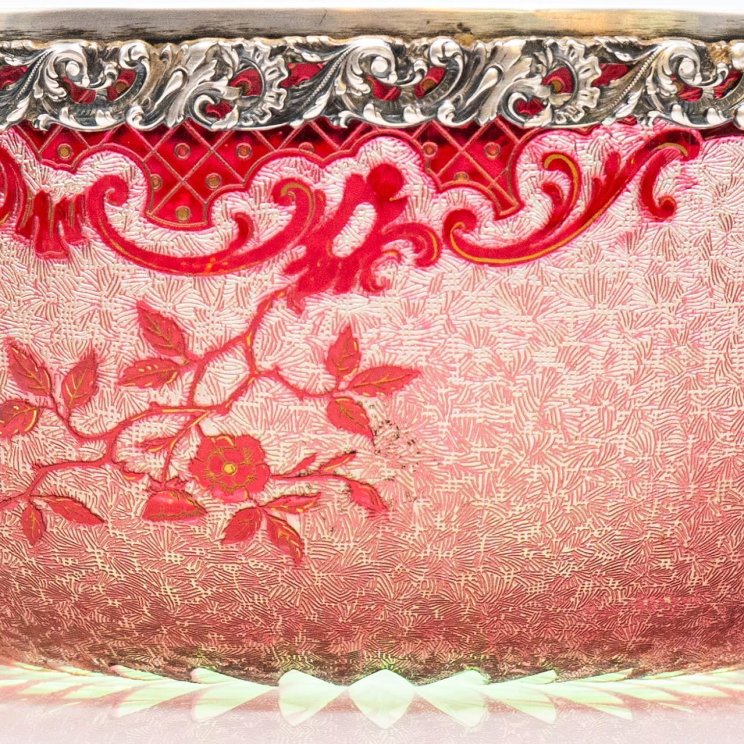 French Baccarat Pattern, Bright Crimson, Acid Etched Bowl, 1900, France For Sale