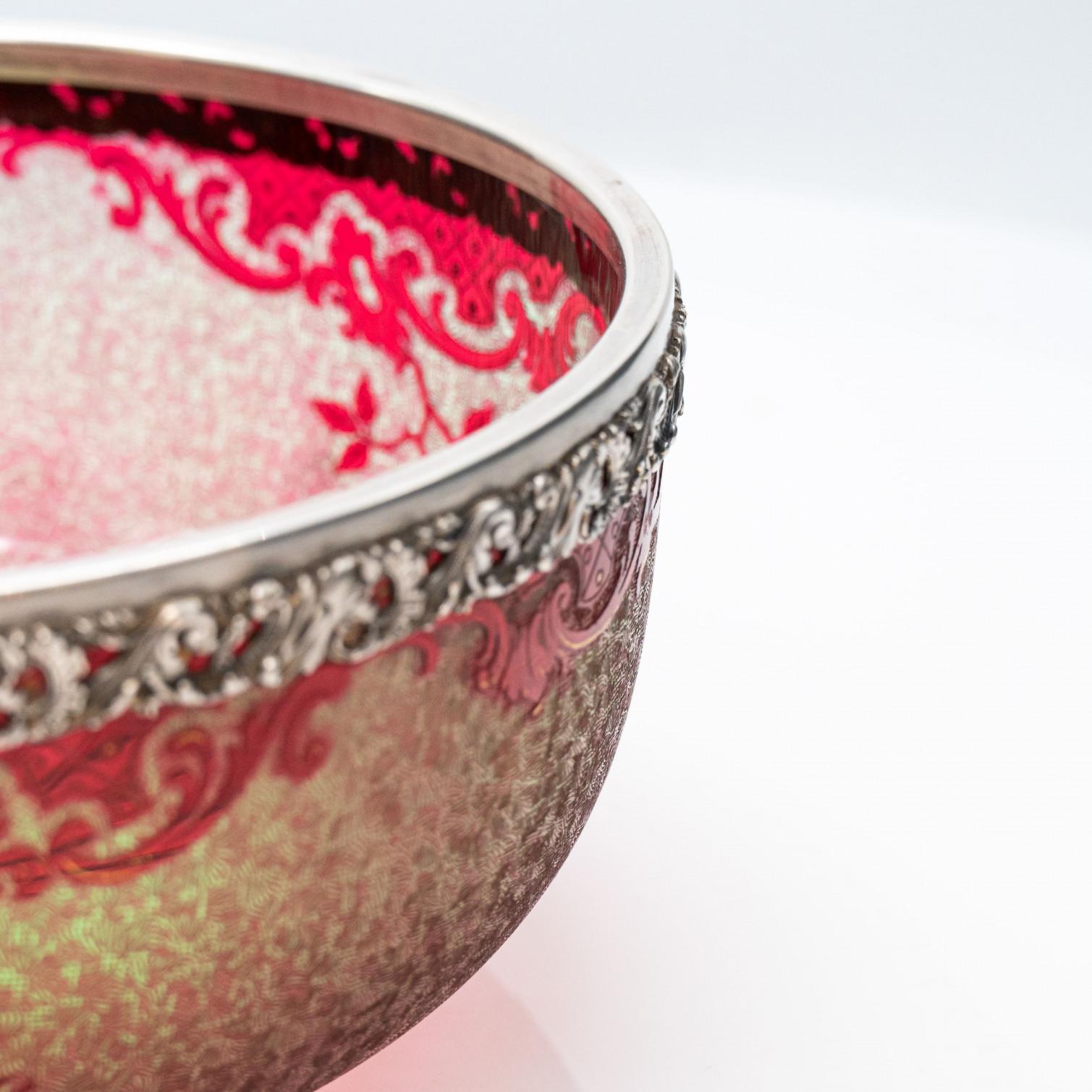 Baccarat Pattern, Bright Crimson, Acid Etched Bowl, 1900, France For Sale 1