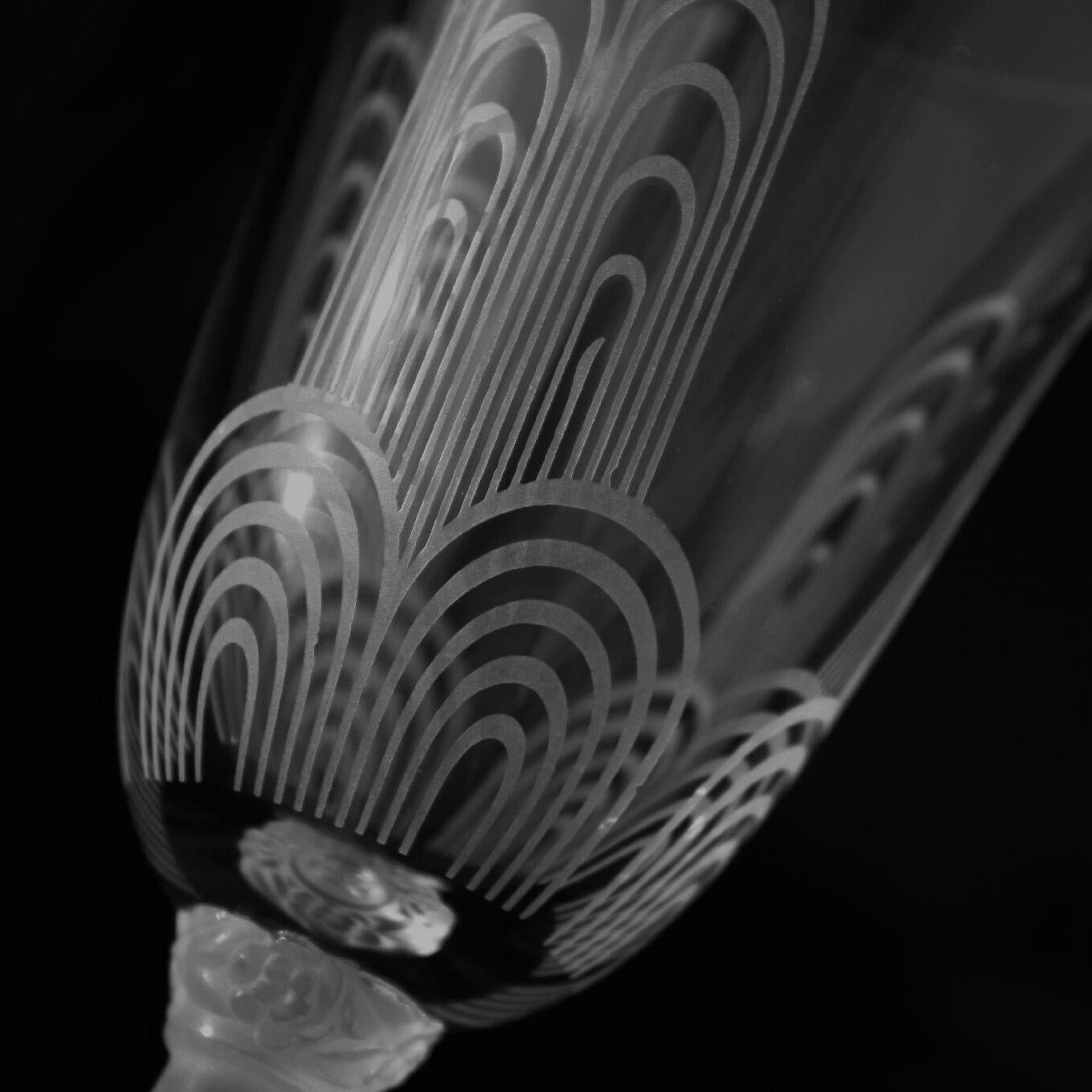 Inizio XX secolo Bicchiere da vino rosso Baccarat, servizio di cristallo Jets d'Eau di G. Chevalier Paris 1925 in vendita