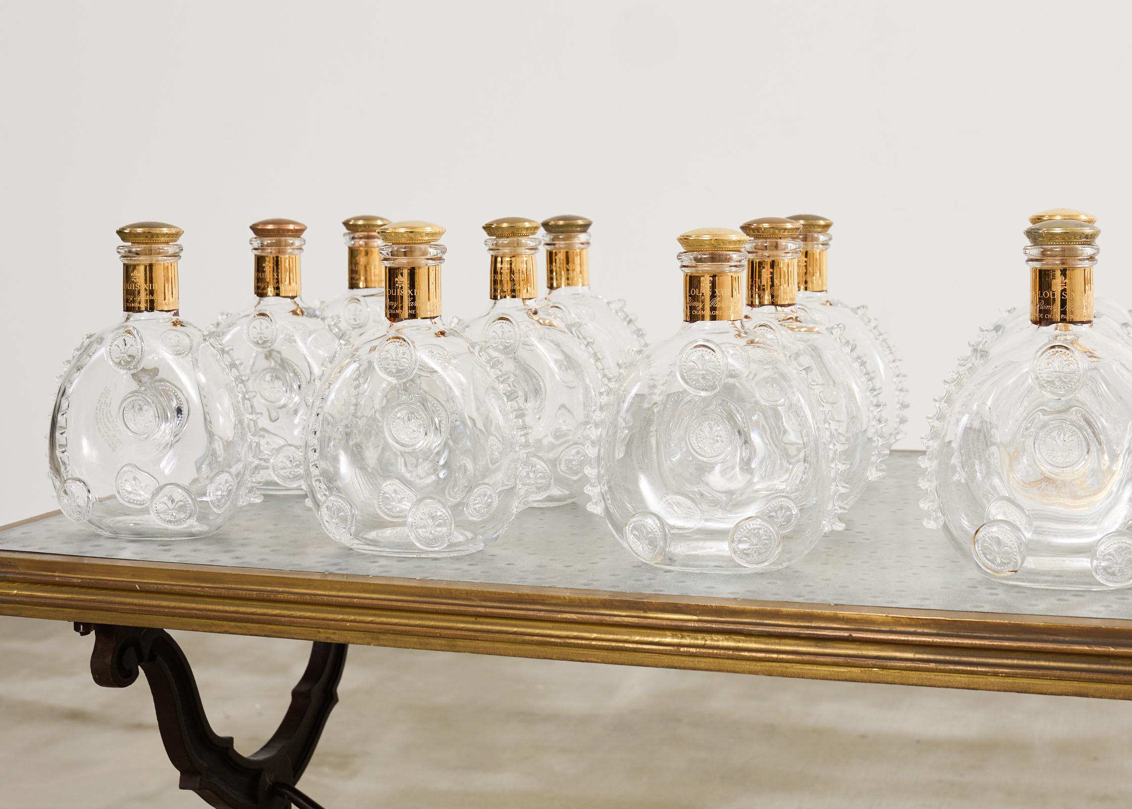 Francese Decanter per cognac in cristallo Baccarat Remy Martin Louis XIII in vendita