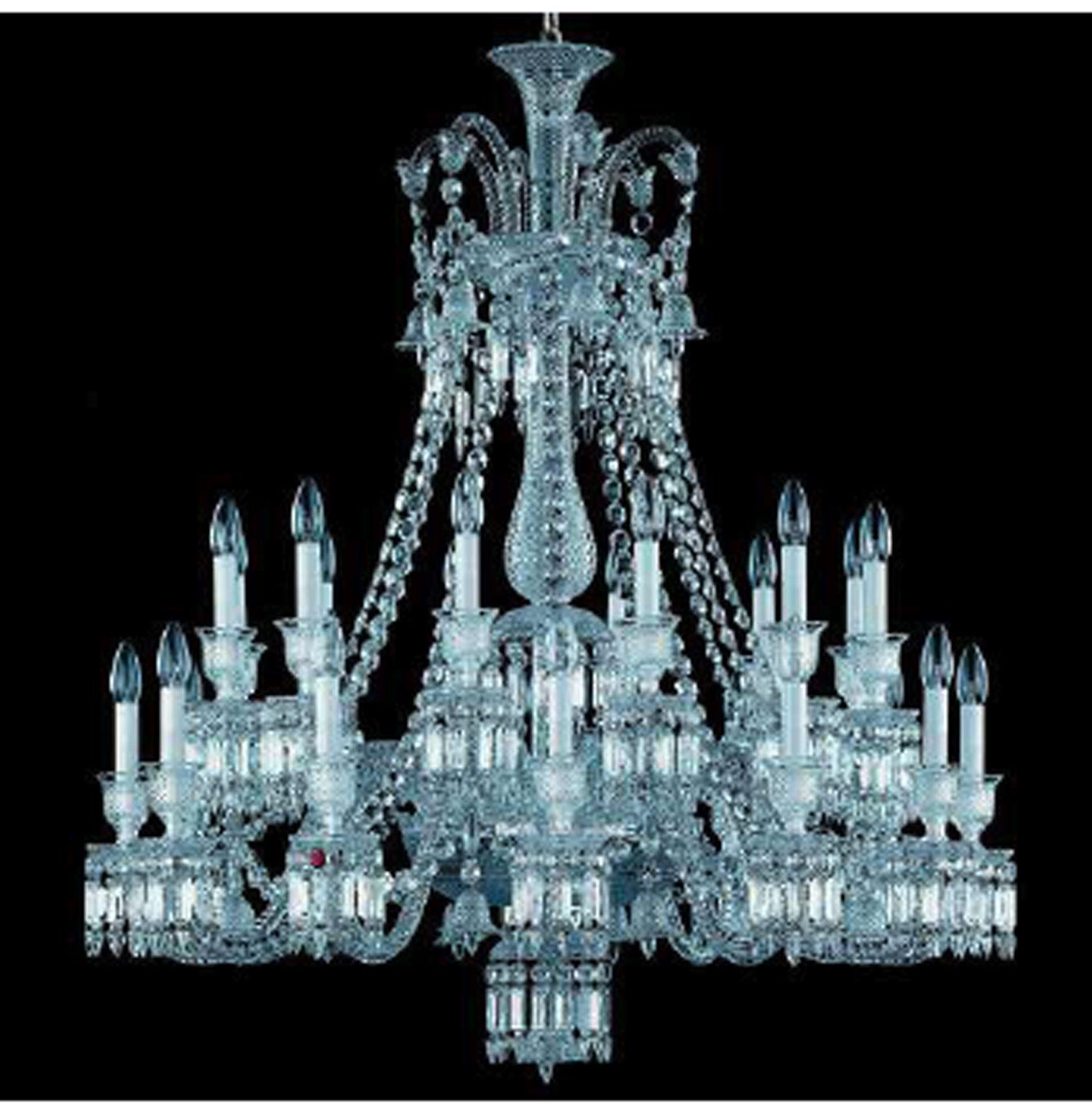 Set di 3 lampadari Baccarat in cristallo trasparente, 24 luci ciascuno con 24 paralumi in seta ciascuno. Questo modello è identico allo Zenith in Black crystal 24 luci con paralumi neri di Starck.
Prezzo del cablaggio USA incluso

Siamo rivenditori