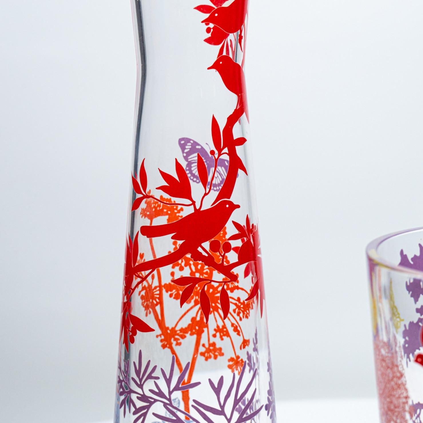 Baccarat, Set of 3 Crystal Vases, Printed Polychrome Decoration, France, 2006 In Good Condition For Sale In Rijssen, NL