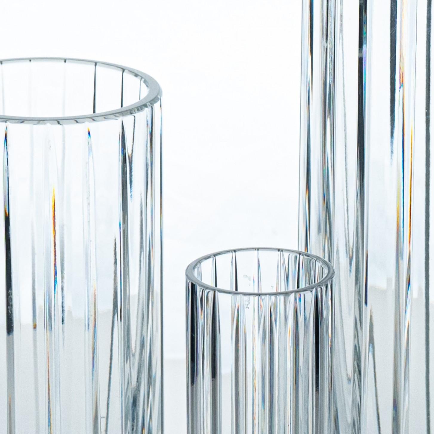 Fin du 20e siècle Baccarat, ensemble de 3 vases, cristal cylindrique, 1975, France en vente