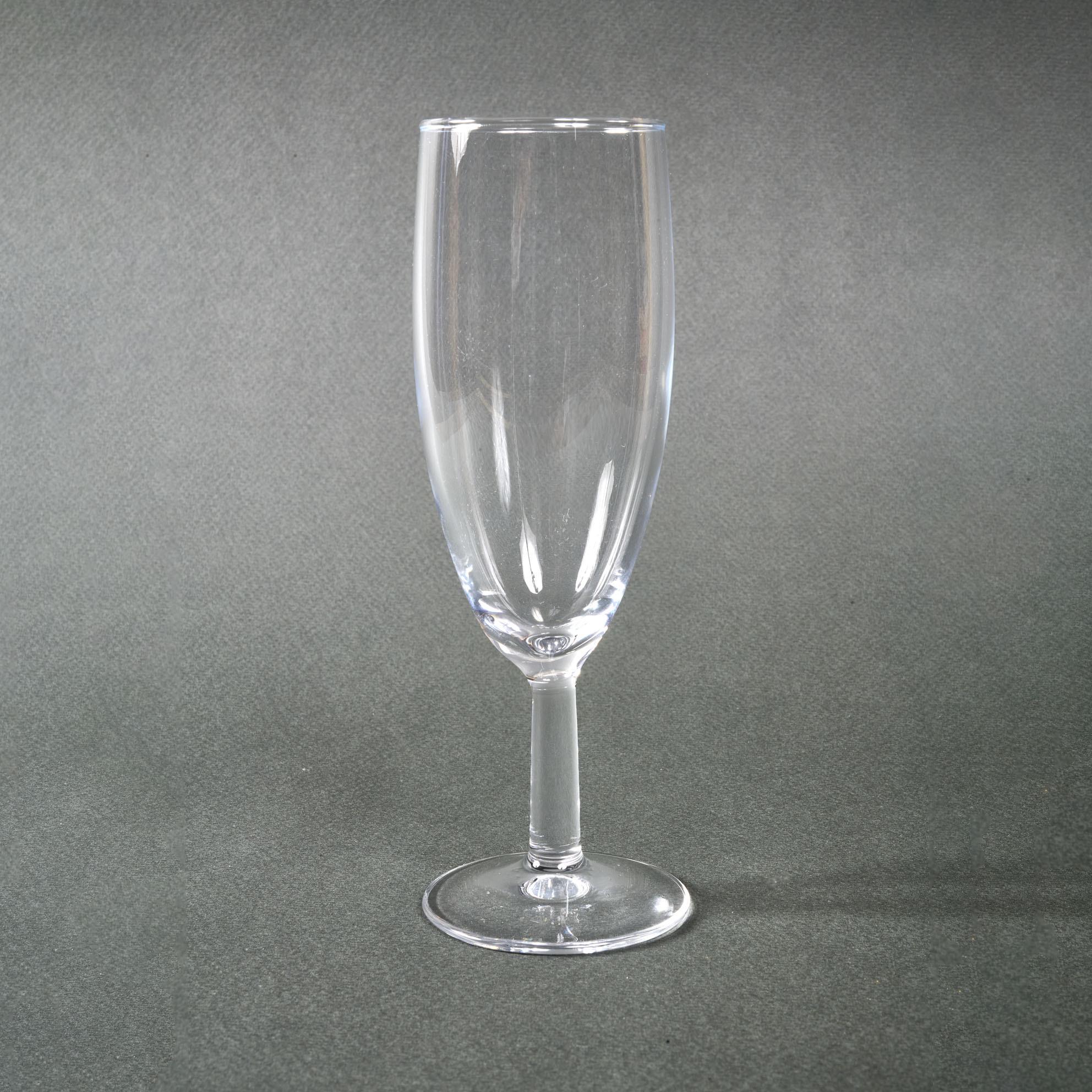 Beautiful and rare vintage set of five French crystal champagne glasses.
A set of 11 glasses is available on request, as shown in the photo.
Excellent condition.
Signed ‘France’ on the base.


This artwork, never before on the market, comes from an