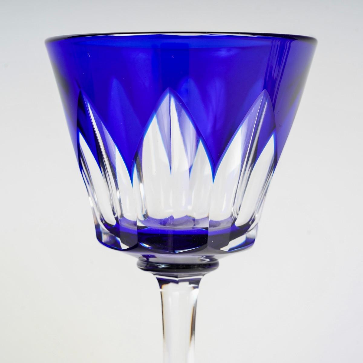 French Baccarat - Set of Glasses Caracas Colored Crystal For Sale