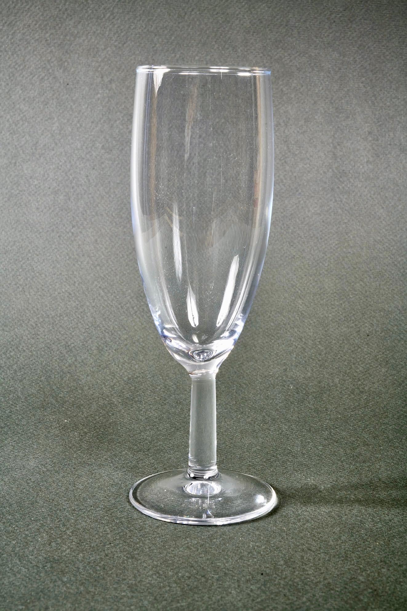Baccarat Set of Six French Signed Crystal Champagne Flutes In Good Condition For Sale In Roma, IT