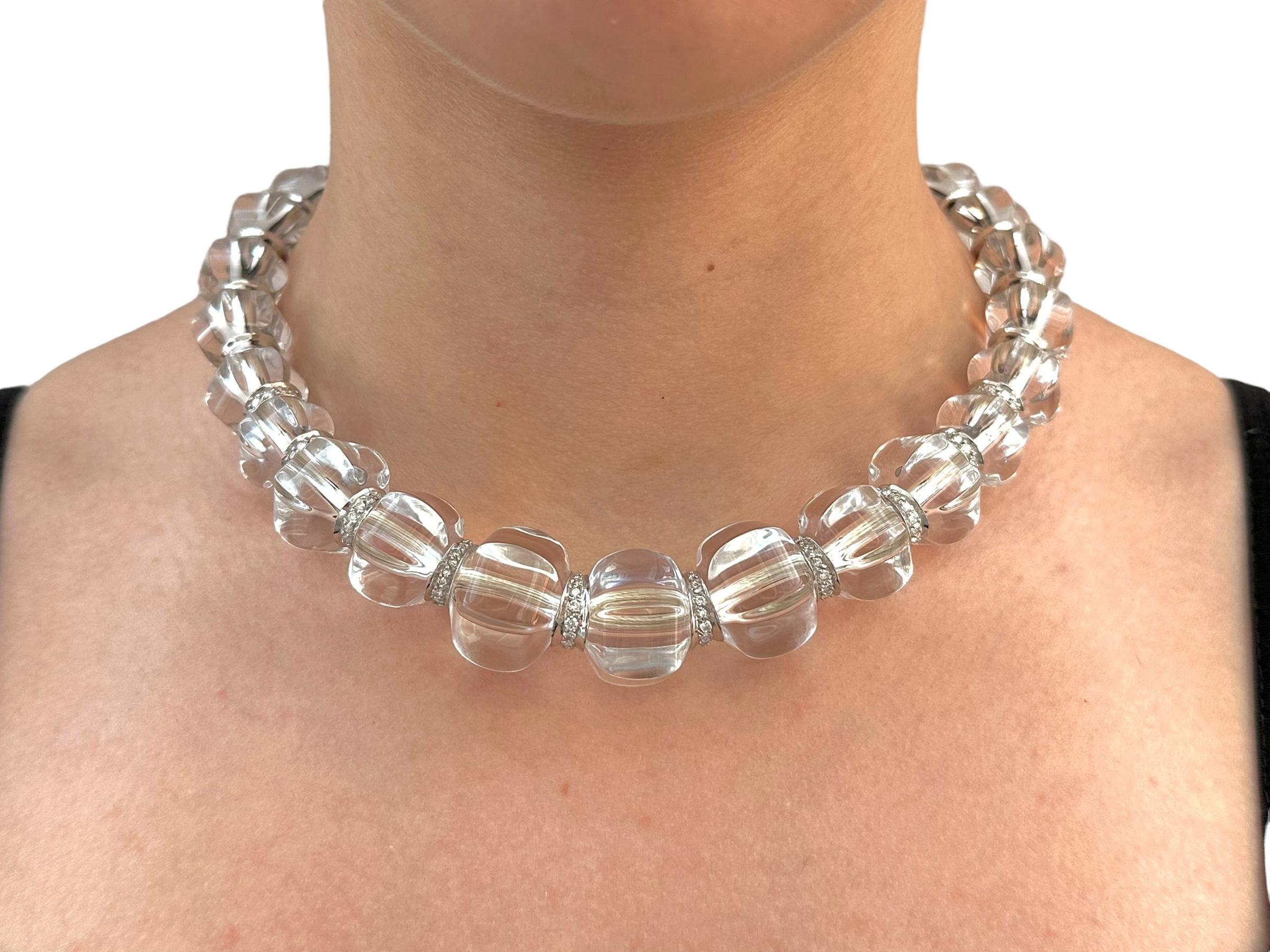 The Baccarat Sherazade White Gold Necklace with Crystals and Diamonds is an exquisite piece from the renowned Sherazade collection, epitomizing luxury and sophisticated design. Crafted from high-quality materials and reflecting Baccarat’s renowned