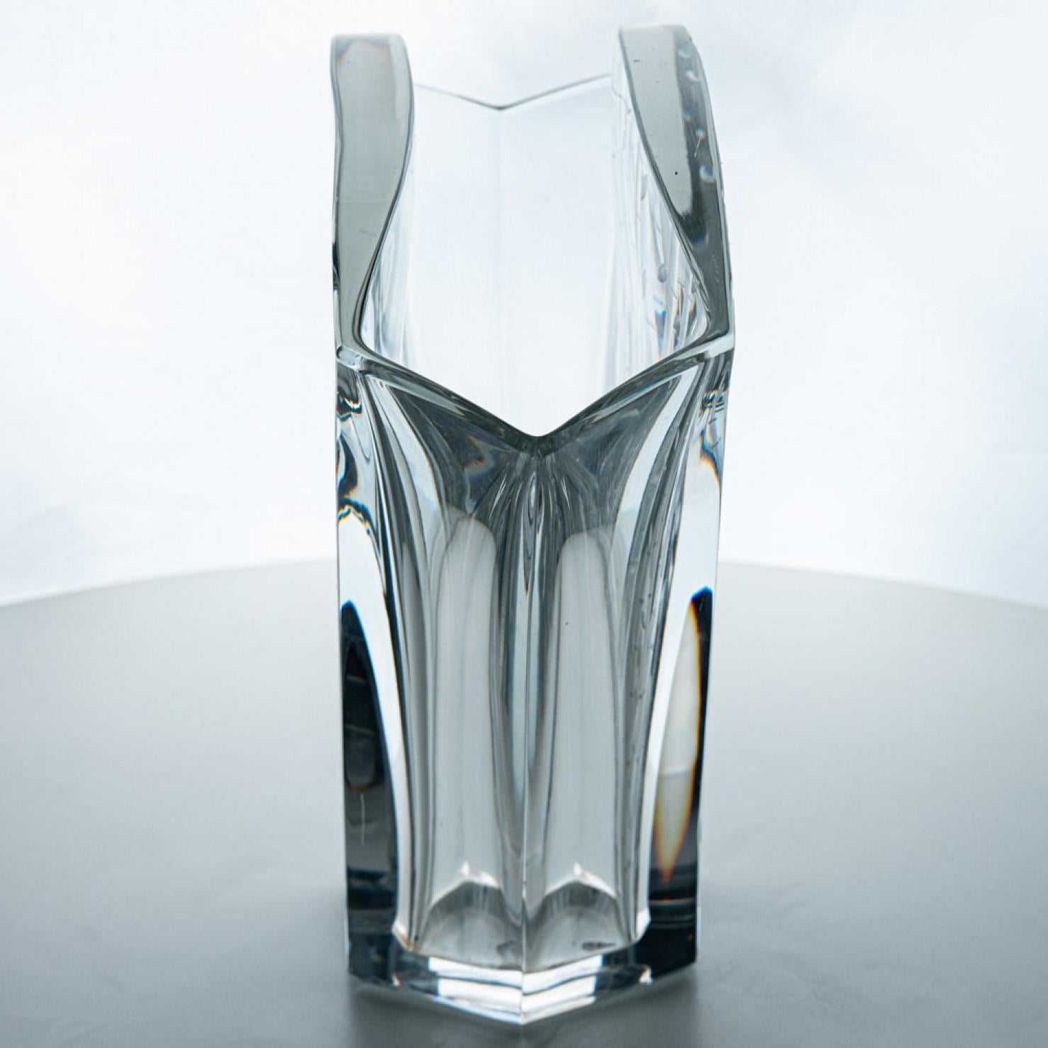 Baccarat Firmado, Equise Gran jarrón de cristal de bambú Ginkgo, Francia en Bueno estado para la venta en Rijssen, NL