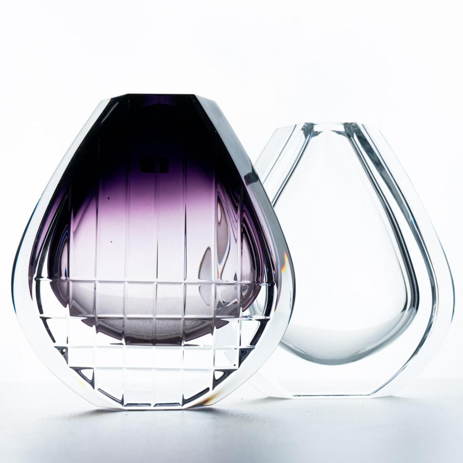 Firmato Baccarat, Set di 2 vasi in cristallo trasparente e ametista, Francia, 1980 in vendita 3