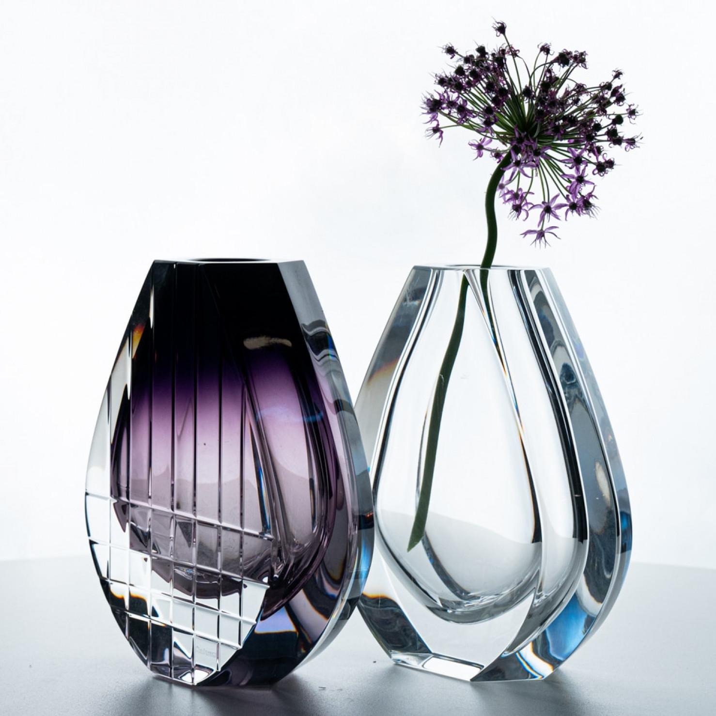 Francese Firmato Baccarat, Set di 2 vasi in cristallo trasparente e ametista, Francia, 1980 in vendita