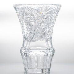 Vaso di cristallo trasparente strutturato di Baccarat, Francia