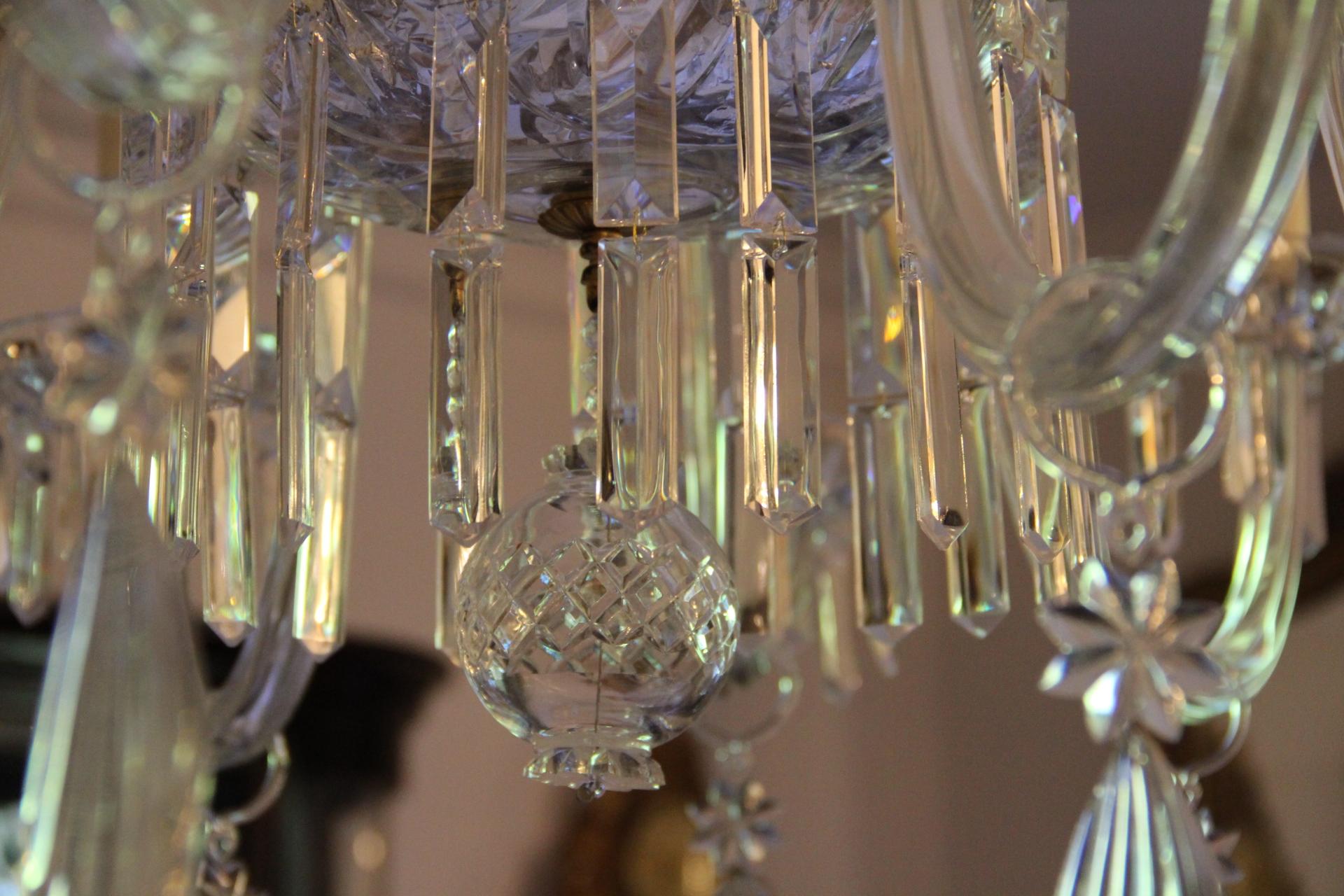 Lampadario di cristallo in stile Baccarat in vendita 4