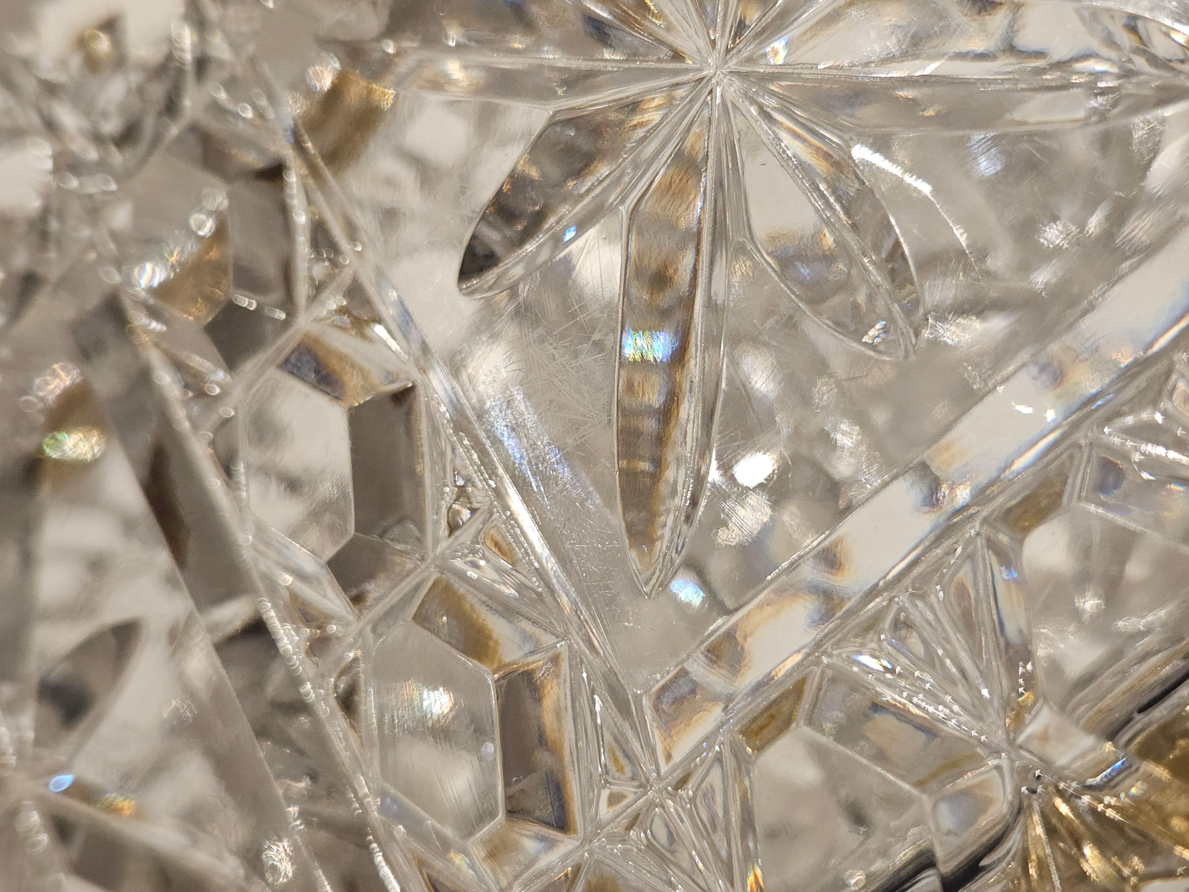 Baccarat-Style Cut Lead Crystal Jewelry / Trinket Box, France, c. 1950 For Sale 12