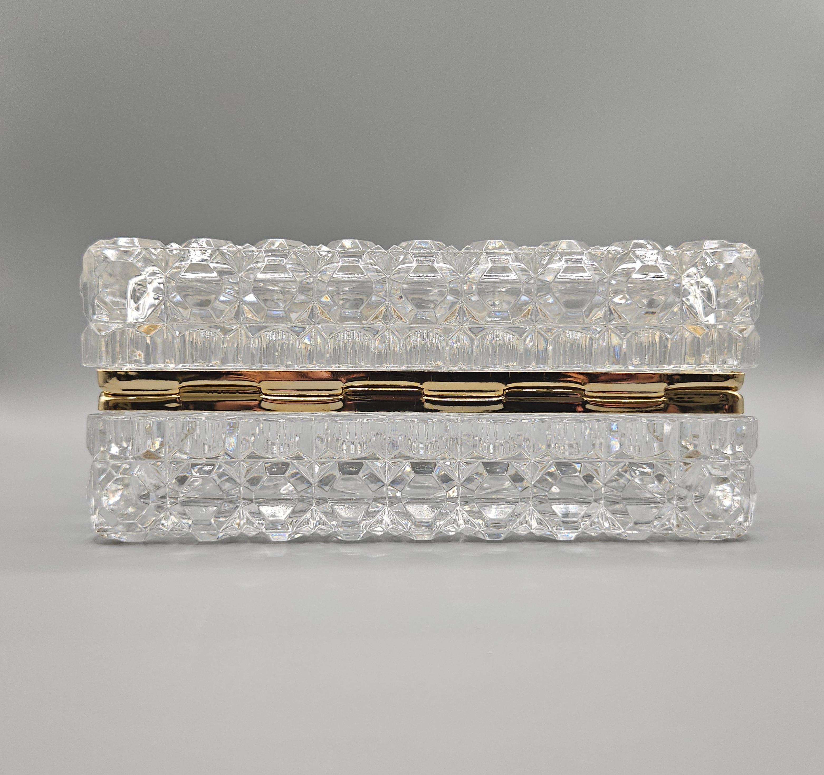 20th Century Baccarat-Style Cut Lead Crystal Jewelry / Trinket Box, France, c. 1950 For Sale