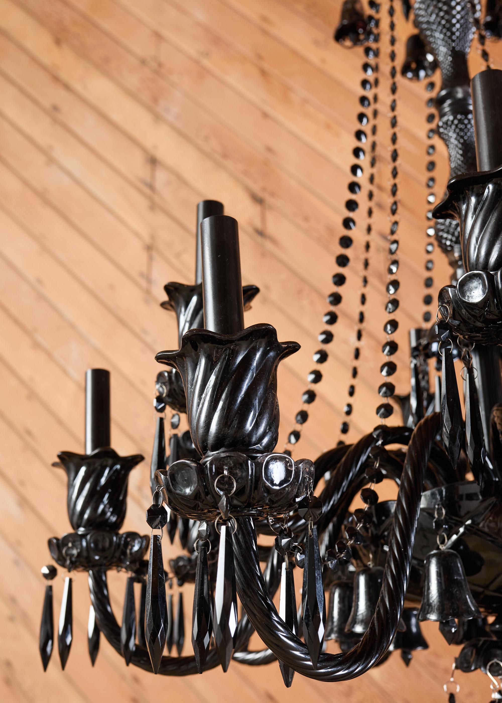 Lustre noir Zénith 14L de style Baccarat d'après Philippe Stark Bon état - En vente à Rio Vista, CA
