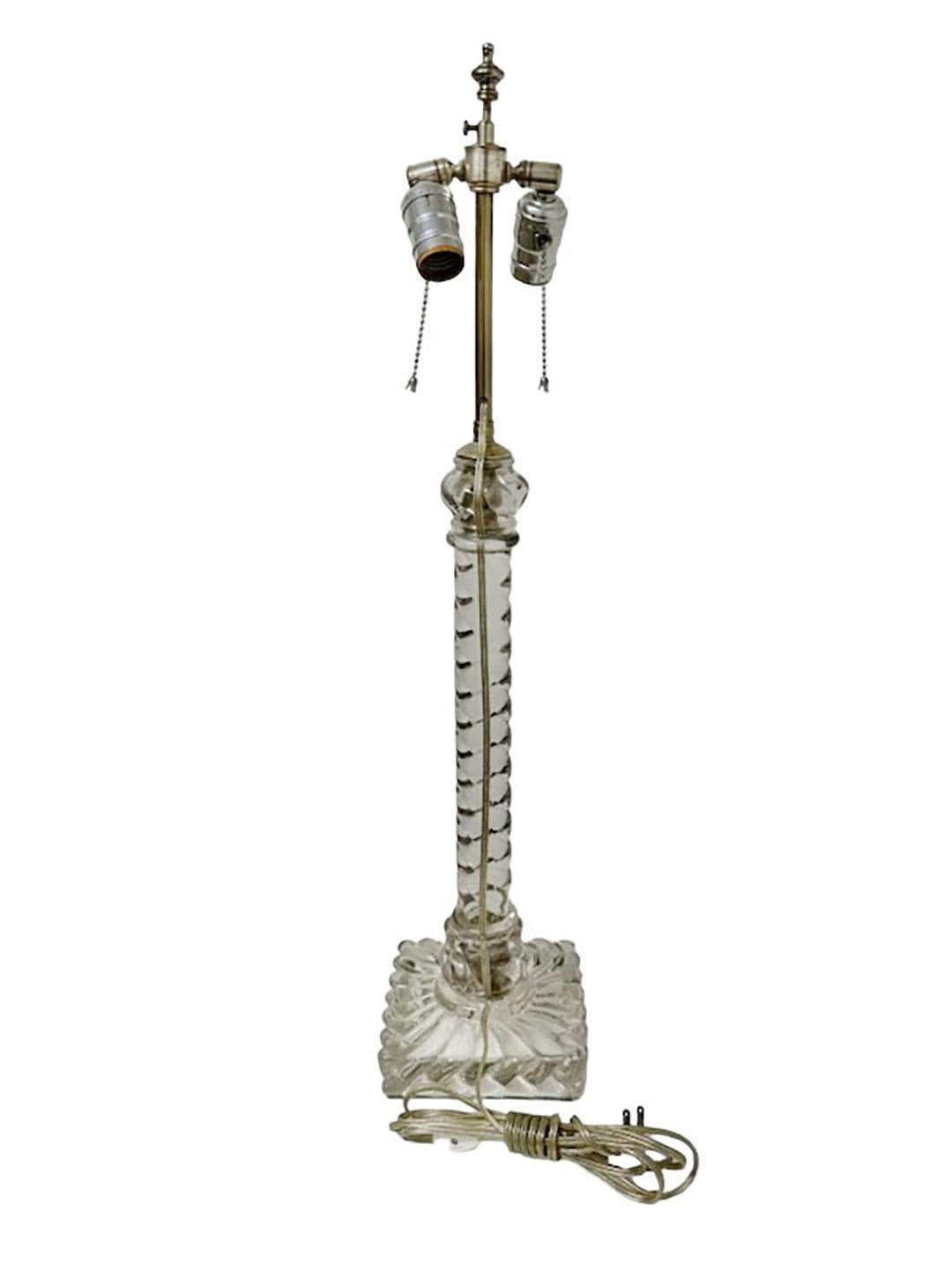 Baccarat Swirl Table Lamp In Good Condition For Sale In Tampa, FL