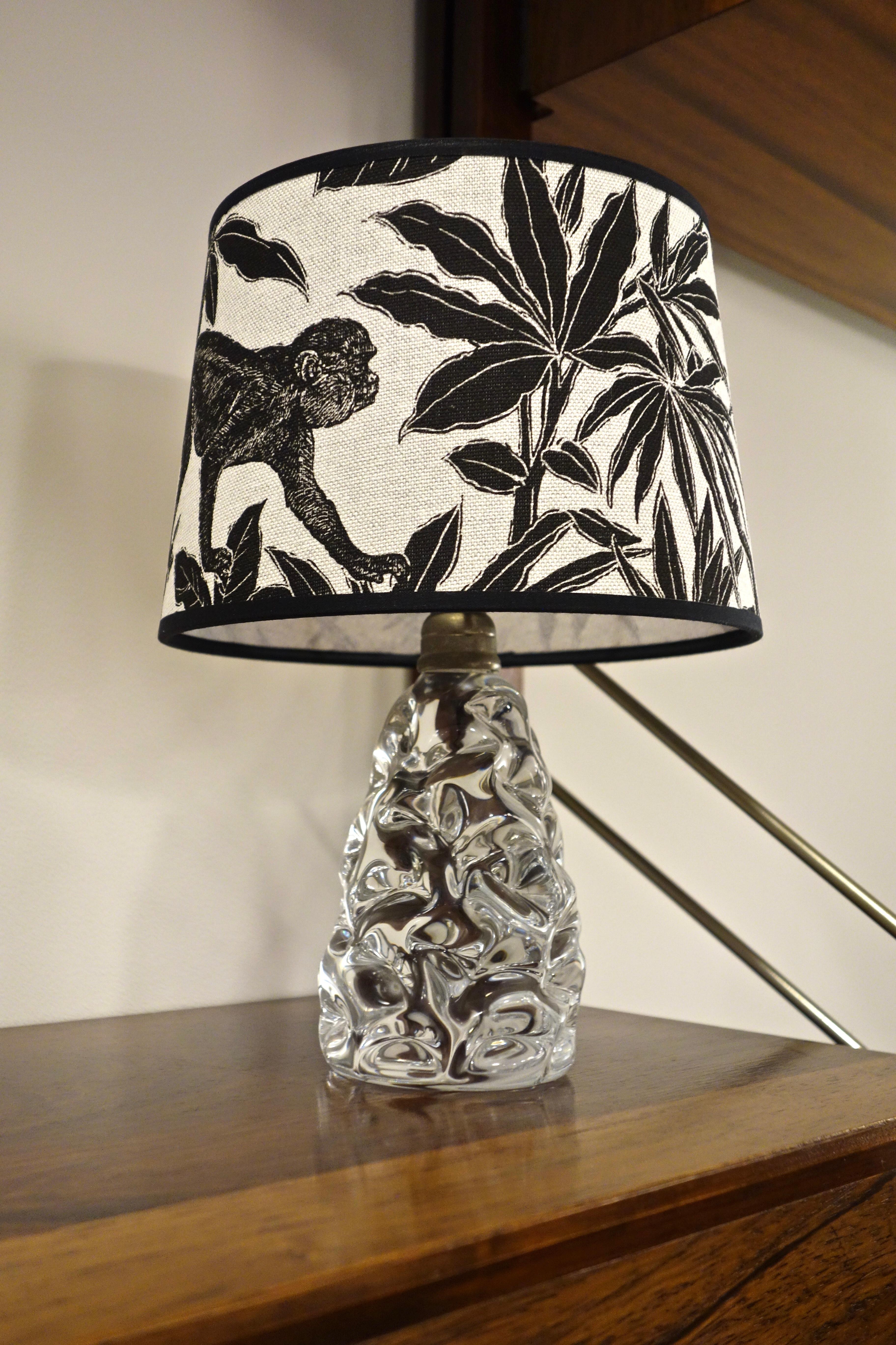 Mid-Century Modern Lampe de table Baccarat en cristal français des années 1950 en vente