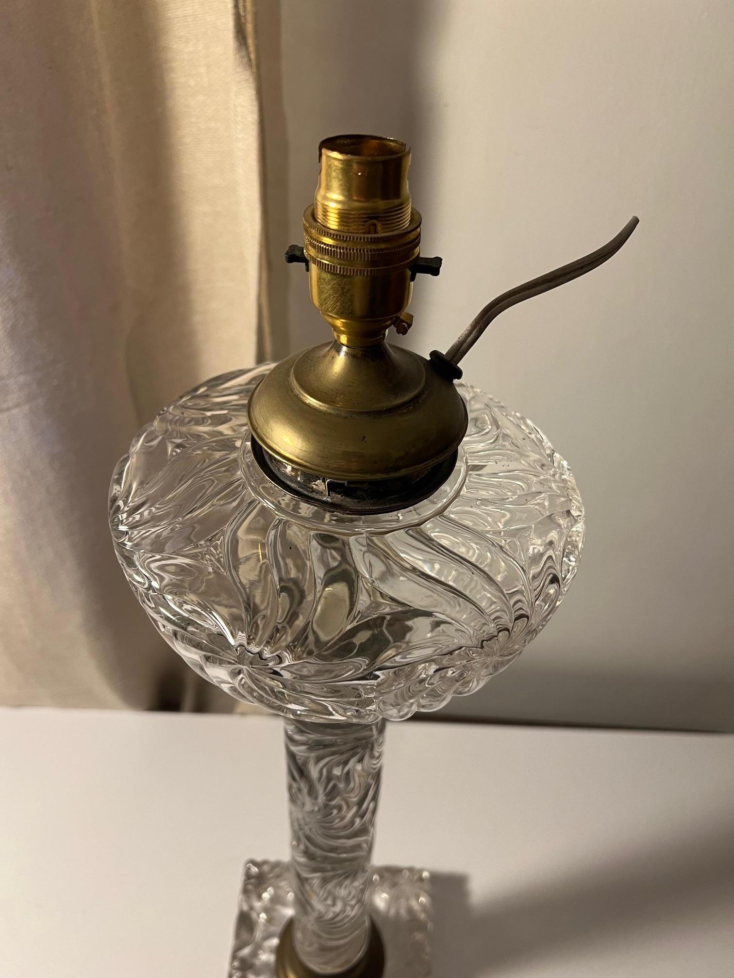 Wonderful Baccarat oil lamp now converted to electricity.

Can be wired for anywhere globally, this will lead to an extra 10 days lead time.

Small chip to foot, barely discernible, just about feelable - see pictures.
This piece is signed, but it