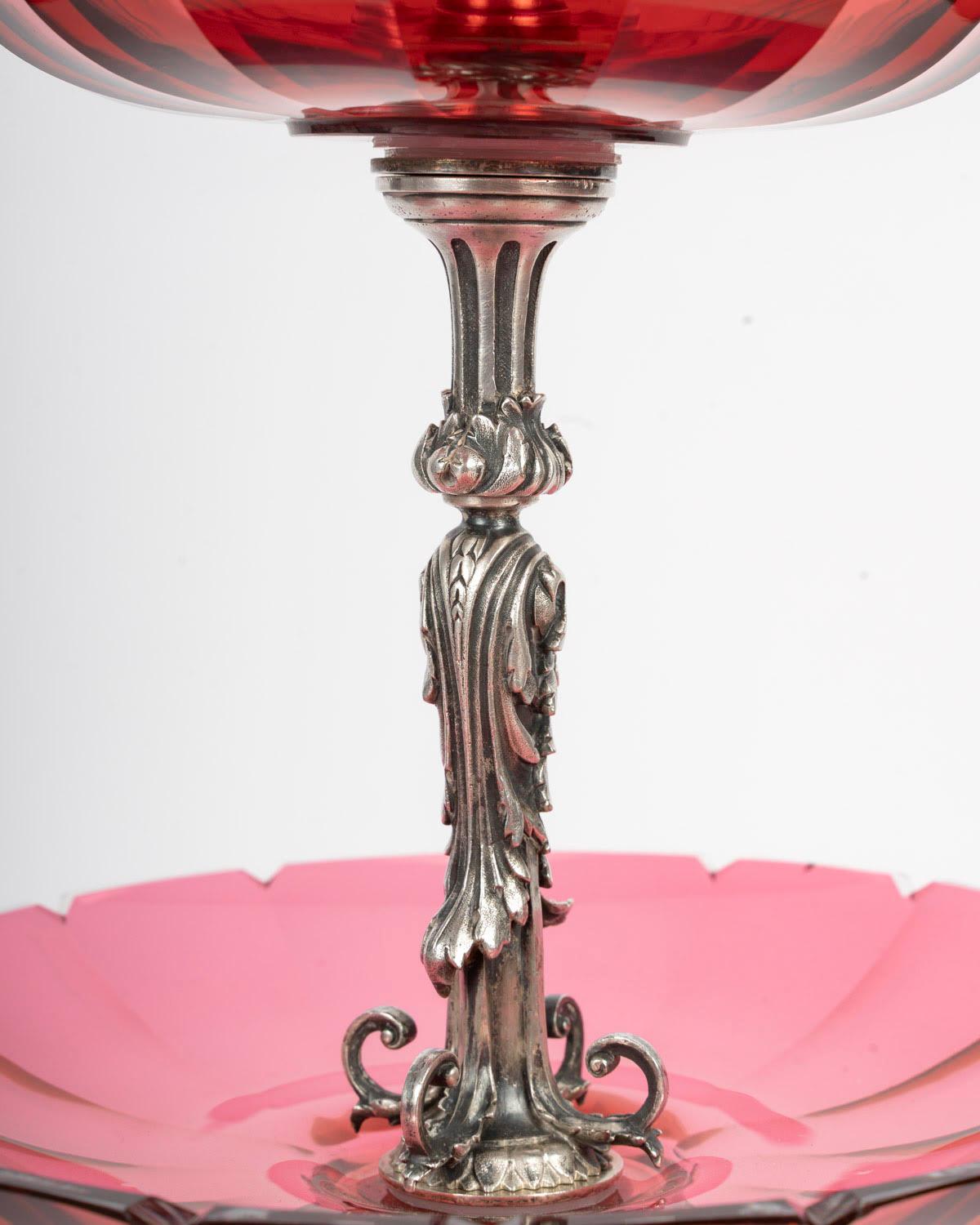 Baccarat Tafelgeschirr, Tassen, Kristall und versilberte Bronze, Periode Napoleon III. (Französisch) im Angebot