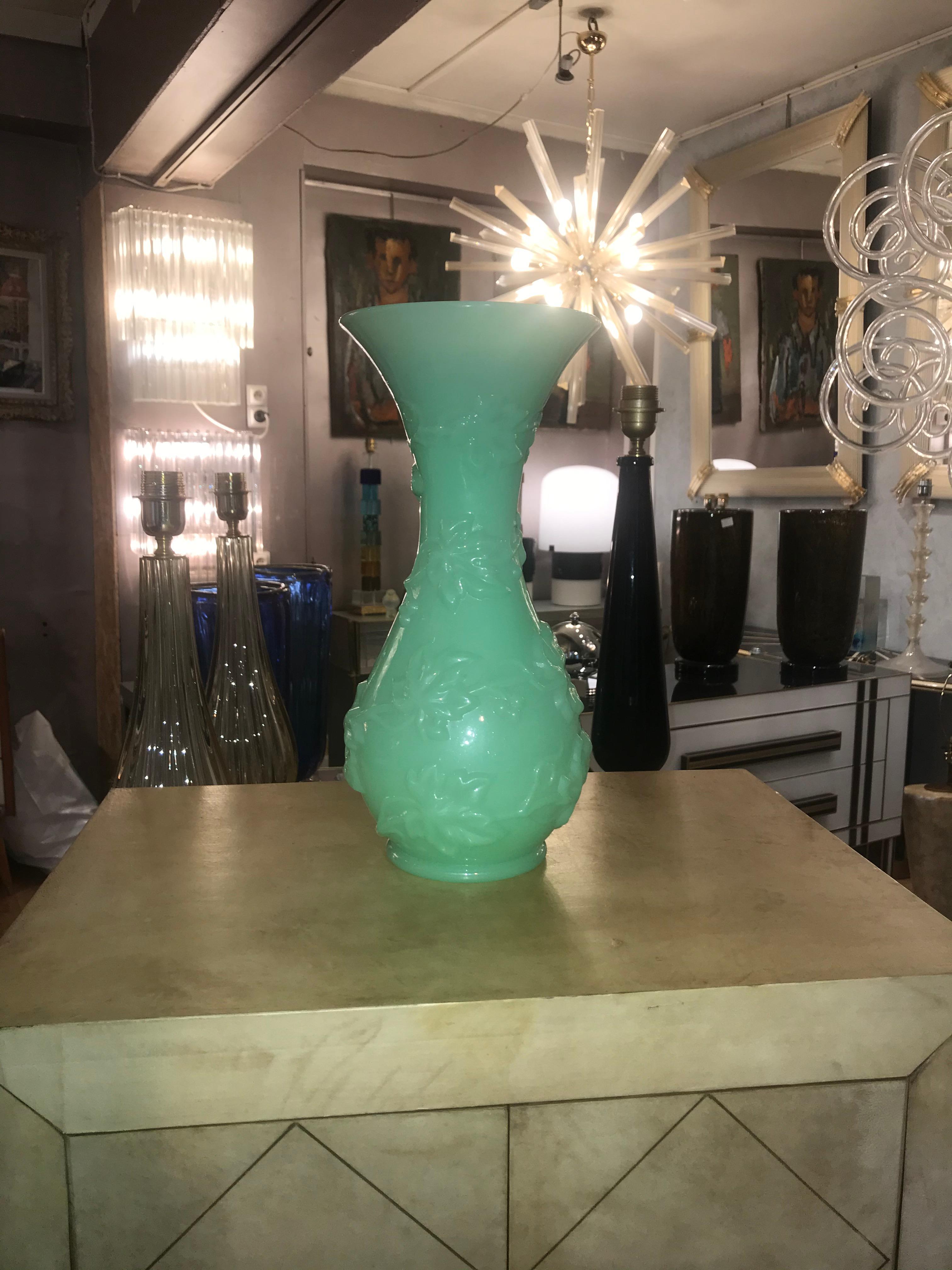 Baccarat Vase Moulded with Spiral Garland, in Opaline Ouraline 3