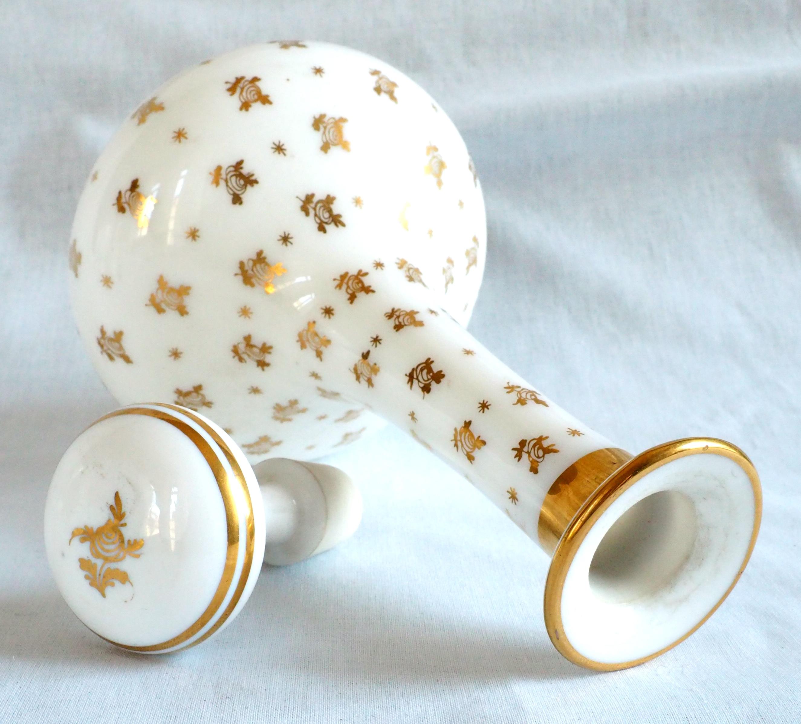 Dorato Set da acqua opalino bianco Baccarat, periodo Napoléon III, circa 1860 in vendita
