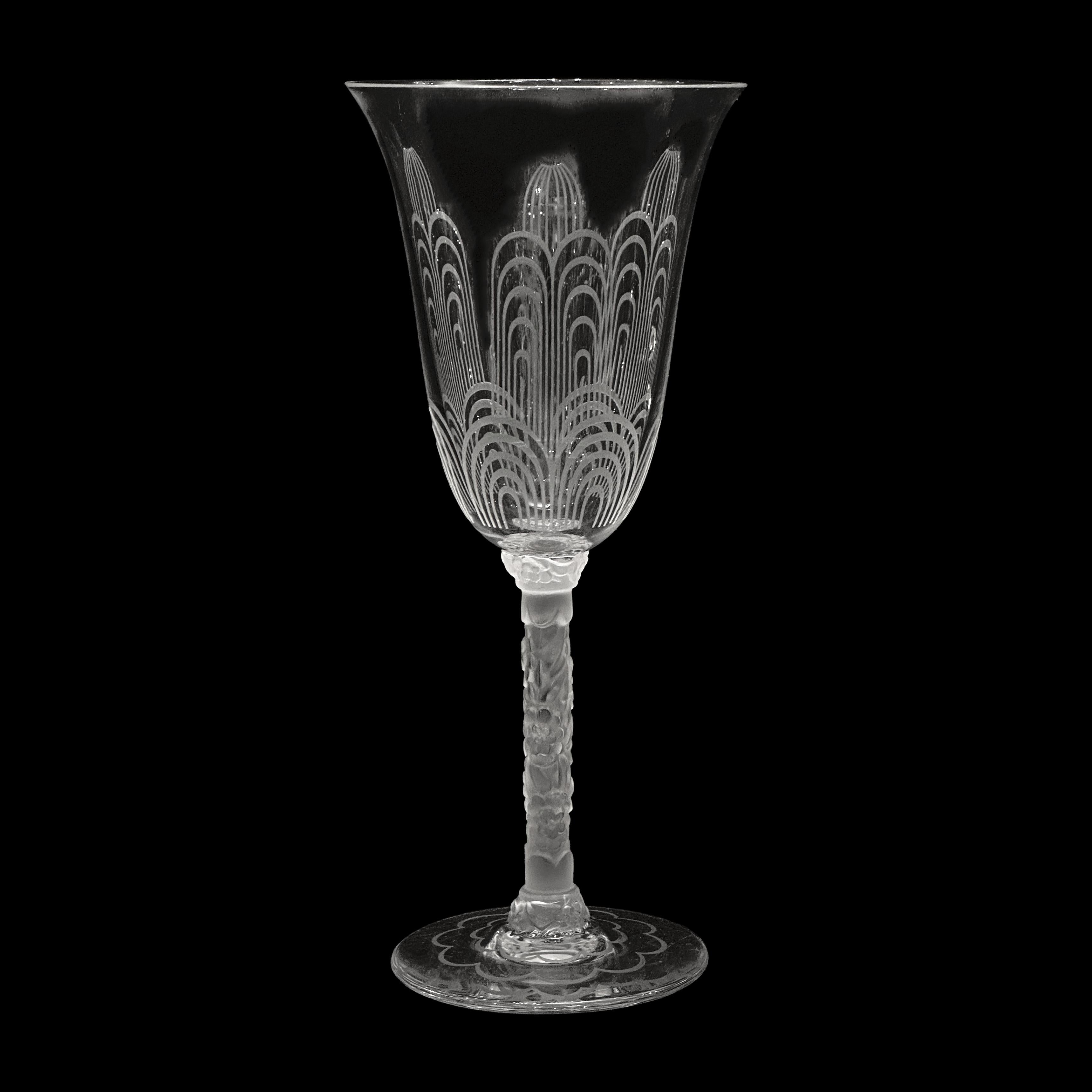 Art Déco Bicchiere da vino Baccarat, servizio di cristallo Jets d'Eau, di G. Chevalier, Paris 1925 in vendita