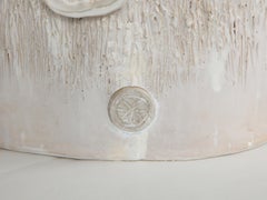 Baccello-Skulptur aus glasierter Keramik von Trish DeMasi