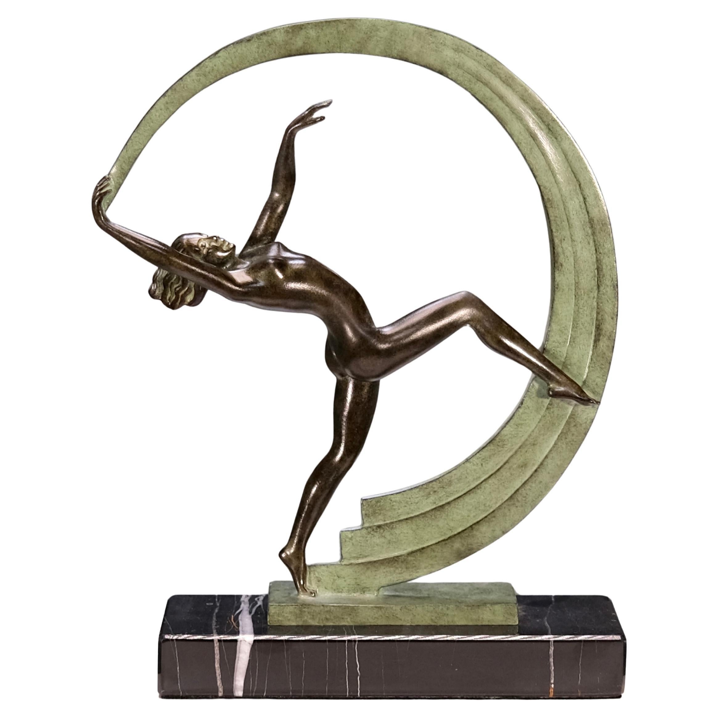Sculpture de danseuse de Bacchanale de style Art Déco par Janle pour Max Le Verrier