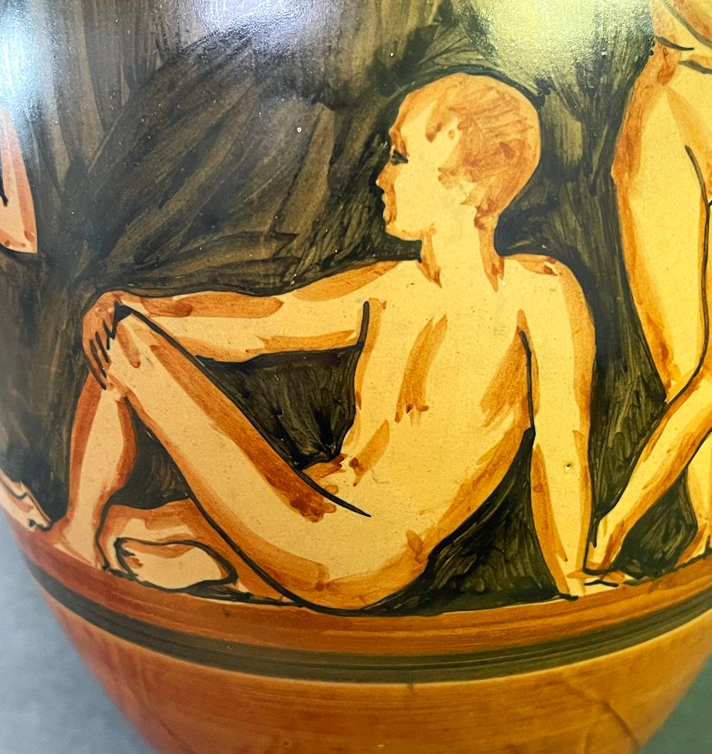 „Bacchanale“, einzigartige Art-Déco-Vase mit Aktdarstellungen von Rheinfelden, Ruddy & Schwarztönen, Paar im Zustand „Gut“ im Angebot in Philadelphia, PA