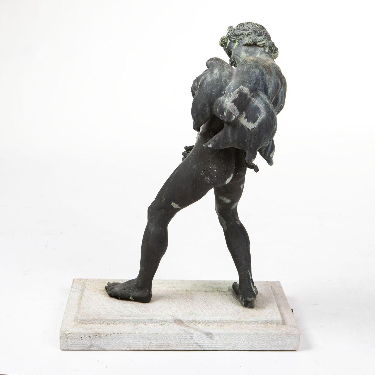Bacchus Bronzeskulptur auf Sandsteinsockel, Italien 18.-19. (Barock) im Angebot