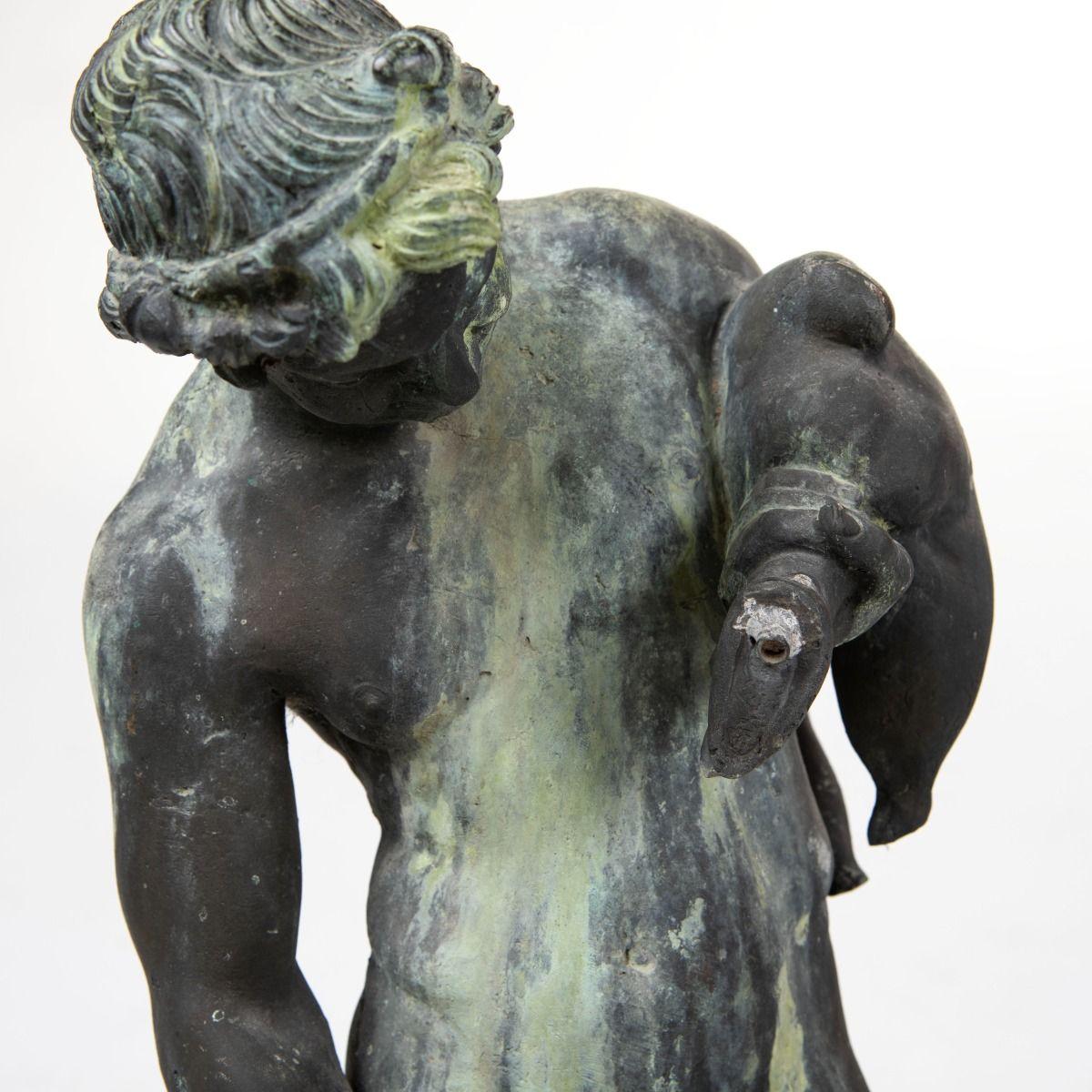 Bacchus Bronzeskulptur auf Sandsteinsockel, Italien 18.-19. im Angebot 2
