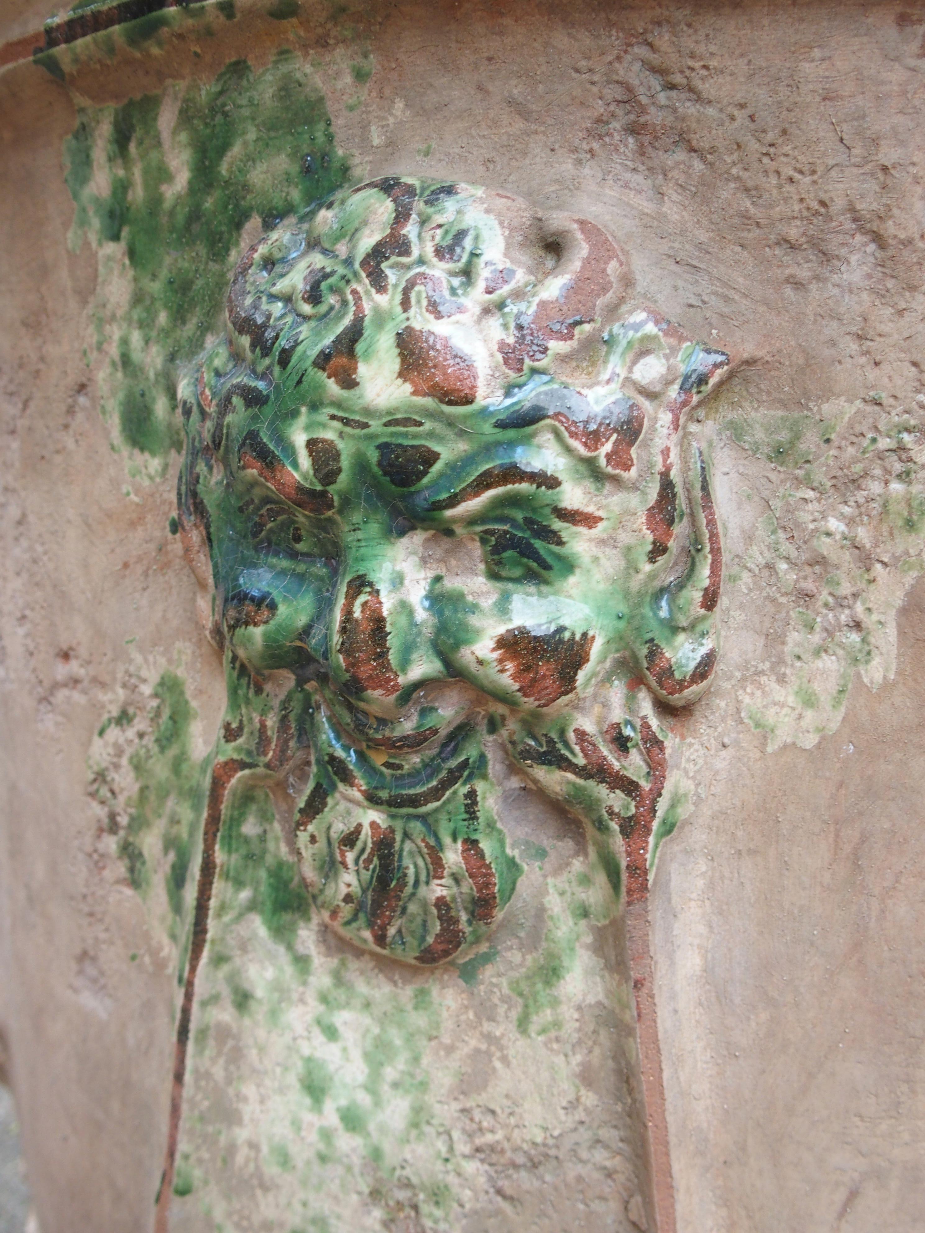 Fioriere Bacchus et Fauna grandi Anduze anticate con decoro Fleur De Lys in vendita 4