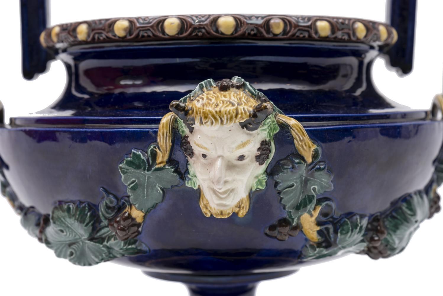 European Bacchus Head Cup, Thomas Victor Sergent, Late 19th Century For Sale