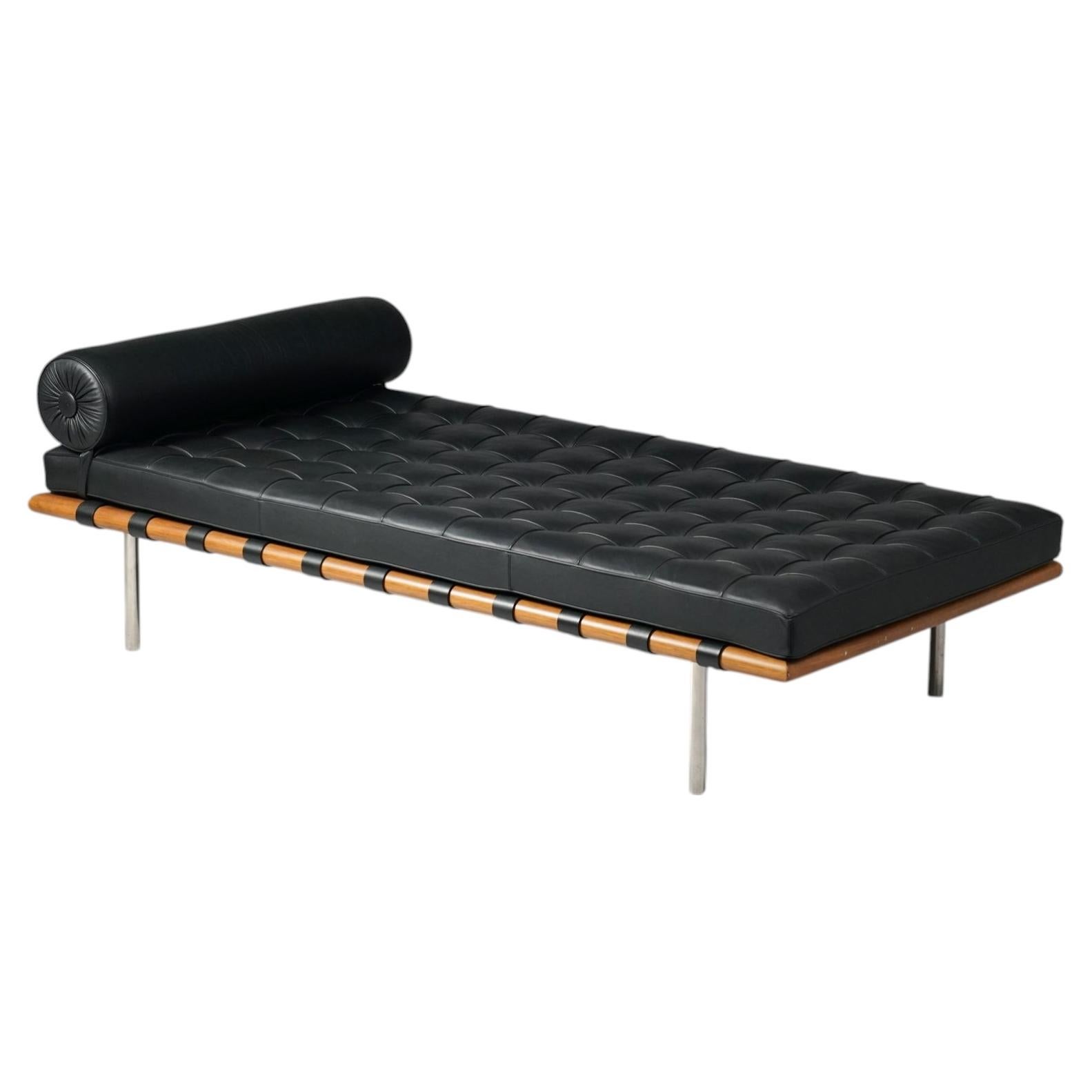 Barcelona Daybed