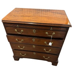 Commode de garçons George III vers 1780