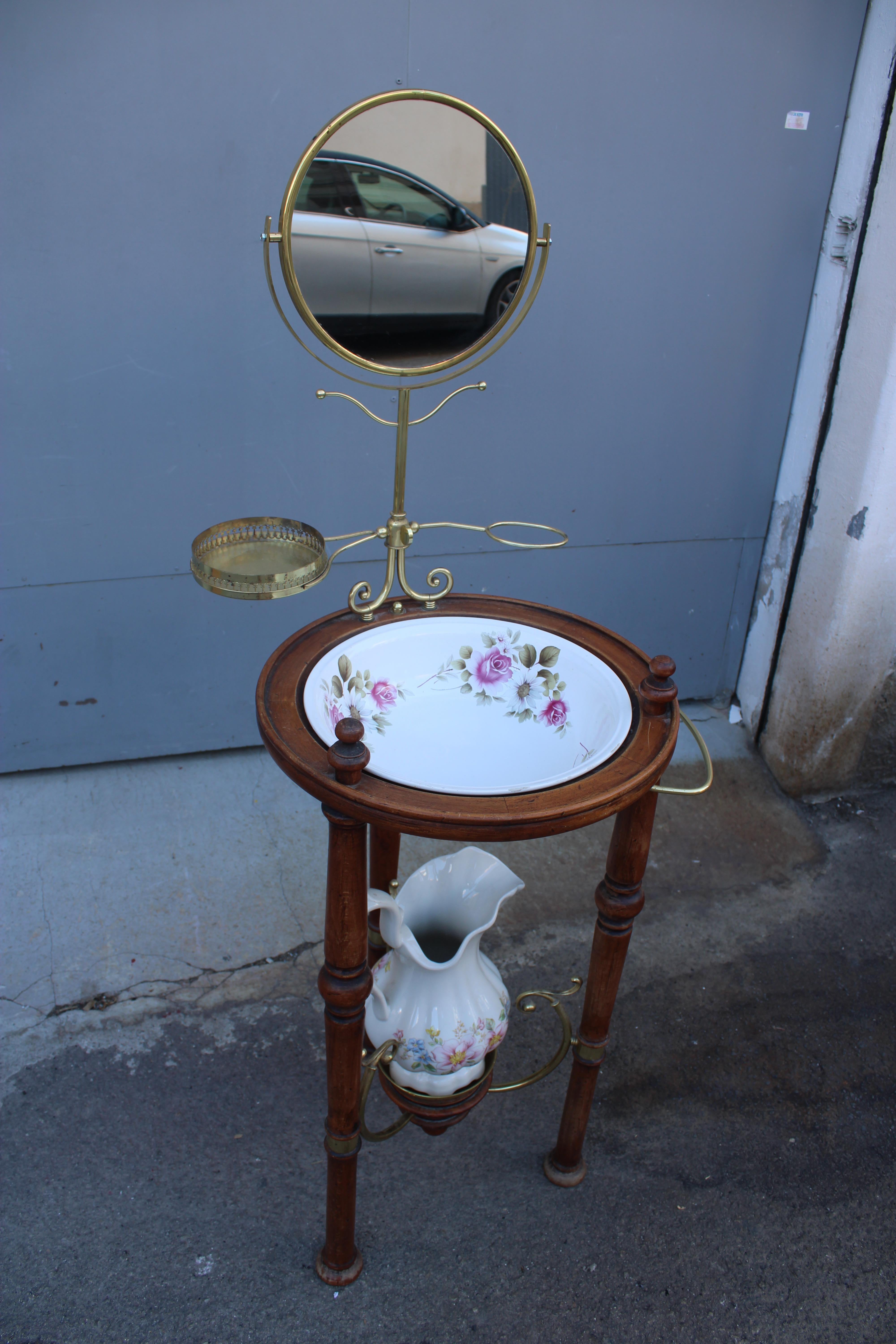 Vasque avec meuble et miroir pour salle de bain ou chambre à coucher en bois de noyer et laiton en vente 6