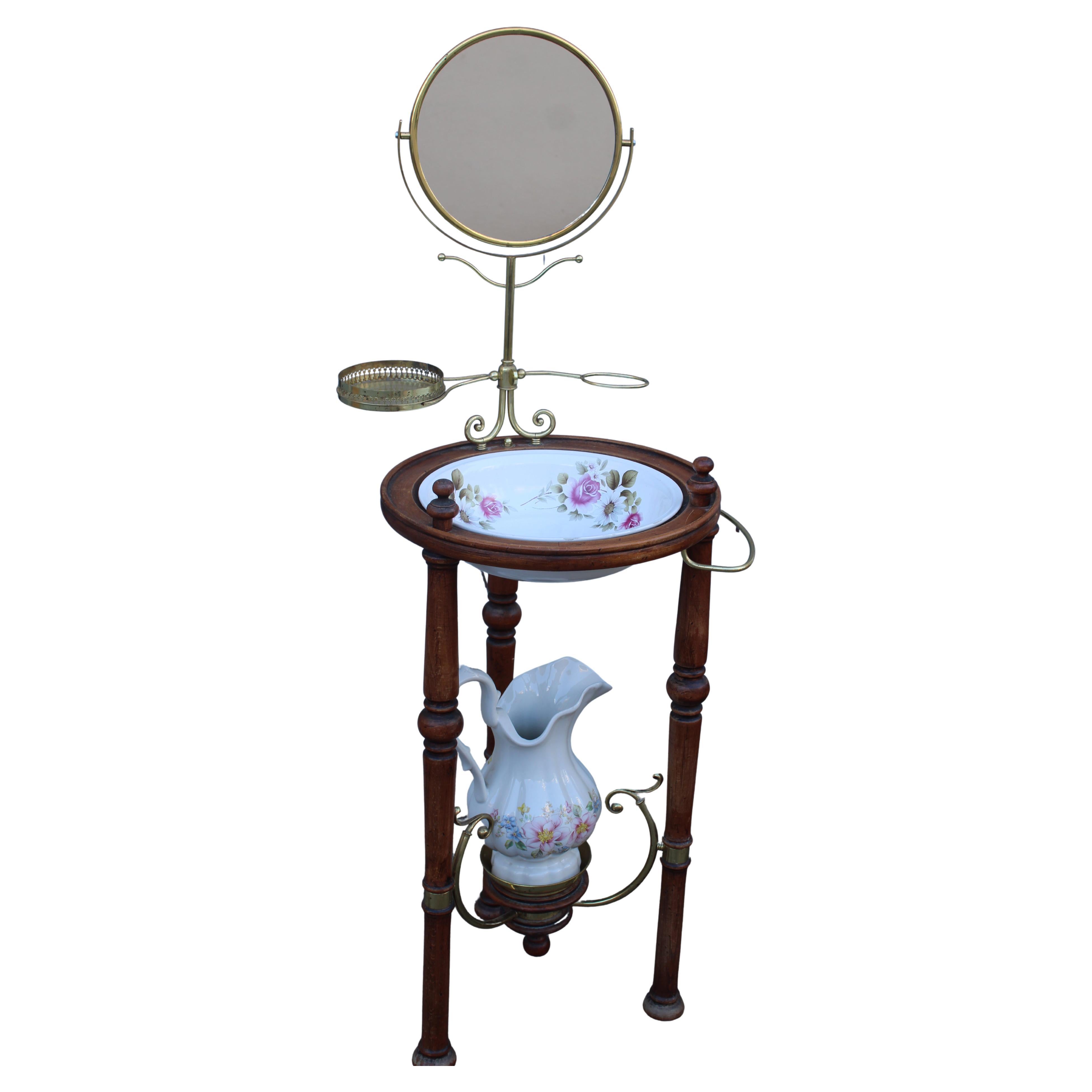 Vasque avec meuble et miroir pour salle de bain ou chambre à coucher en bois de noyer et laiton en vente