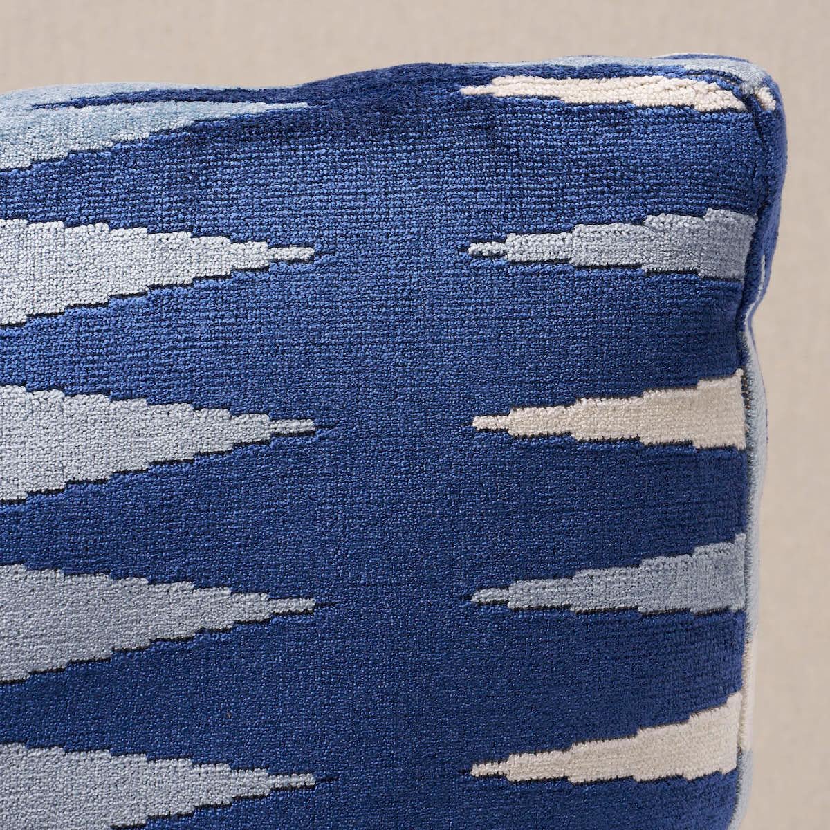 This pillow features Backgammon Cut Velvet by Mary McDonaldwith a box edge finish. Mary McDonald was inspired by the alternating colors and pointed pips on backgammon boards when she created this sophisticated yet fun-spirited fabric design. Pillow