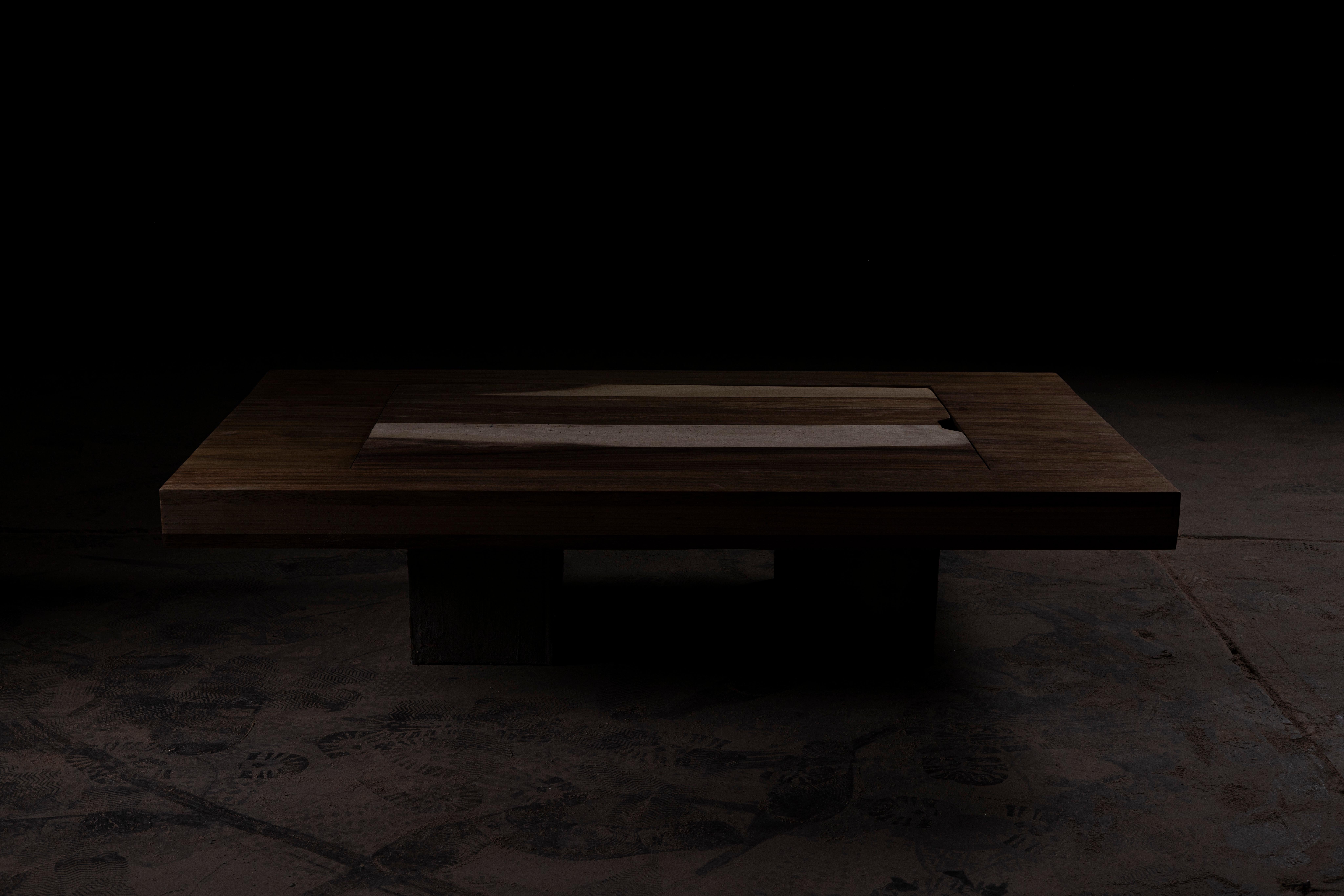 Backgammon Game & Coffee Table in Solid Parota Wood & Concrete by No Age Studio en vente 2