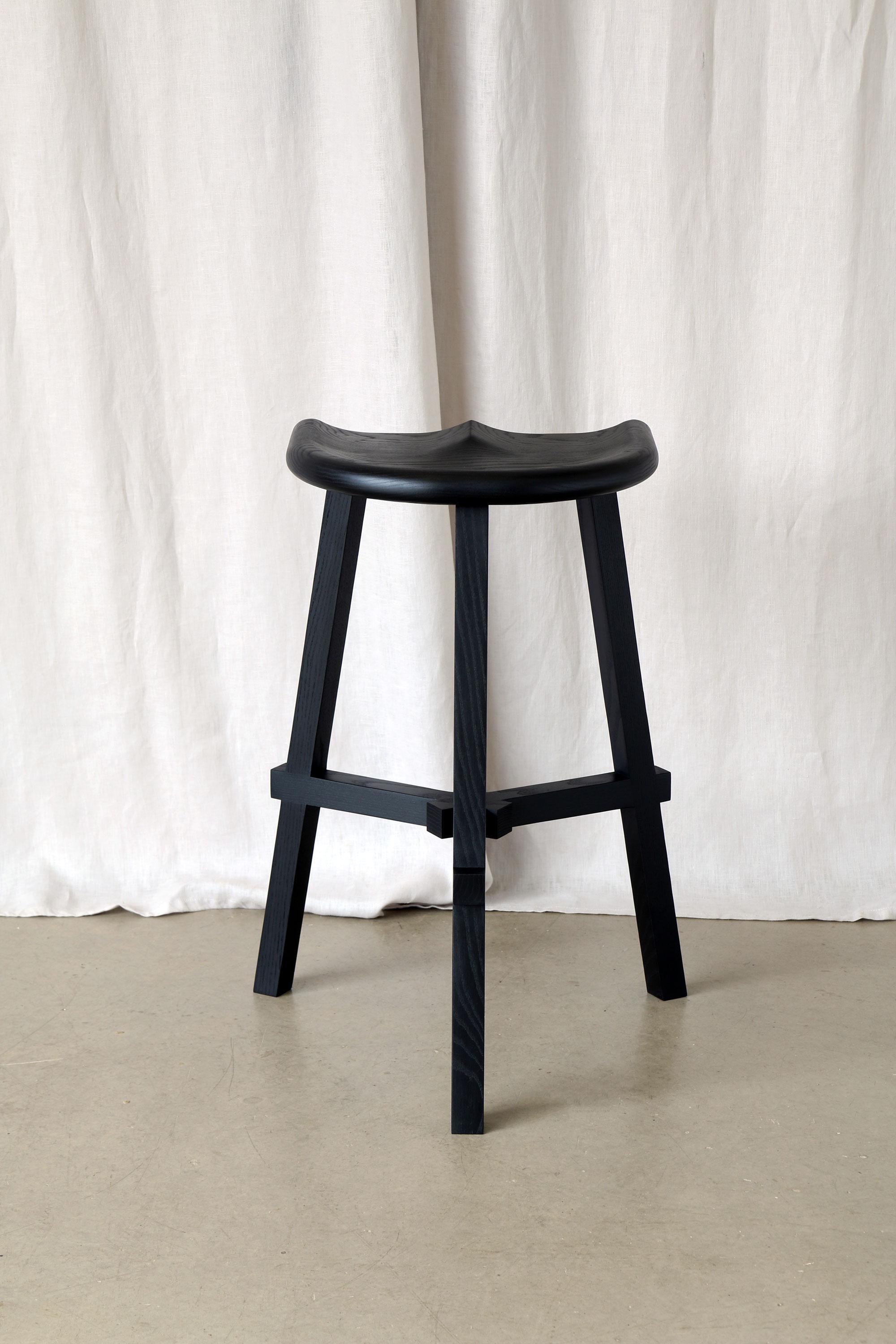 Backless Kitchen Counter Stool, Mid-Century Modern Bar Stool In New Condition For Sale In Hertford, GB