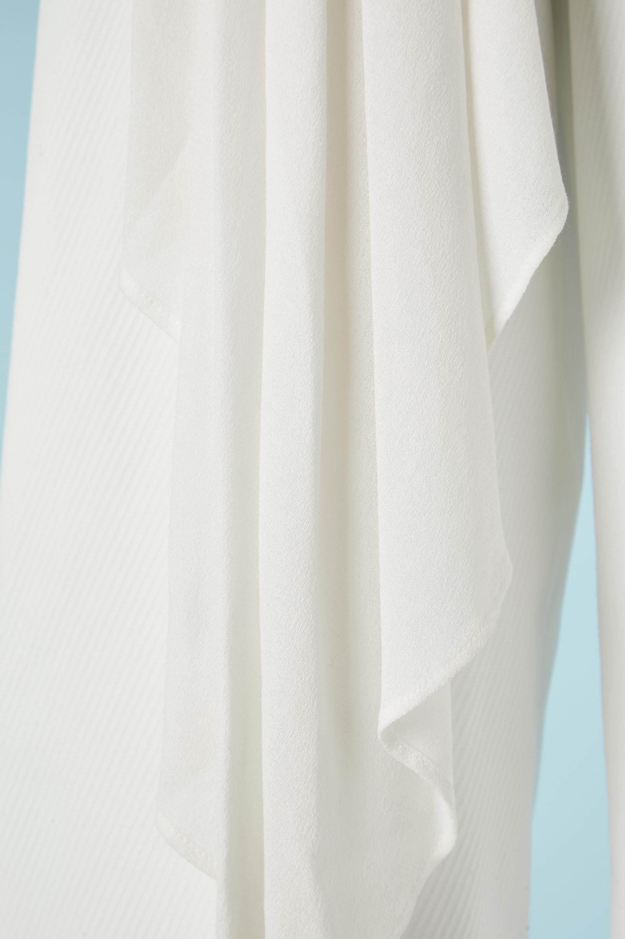 Backless white cotton trouser-suit with gold metal star snap Thierry Mugler 5