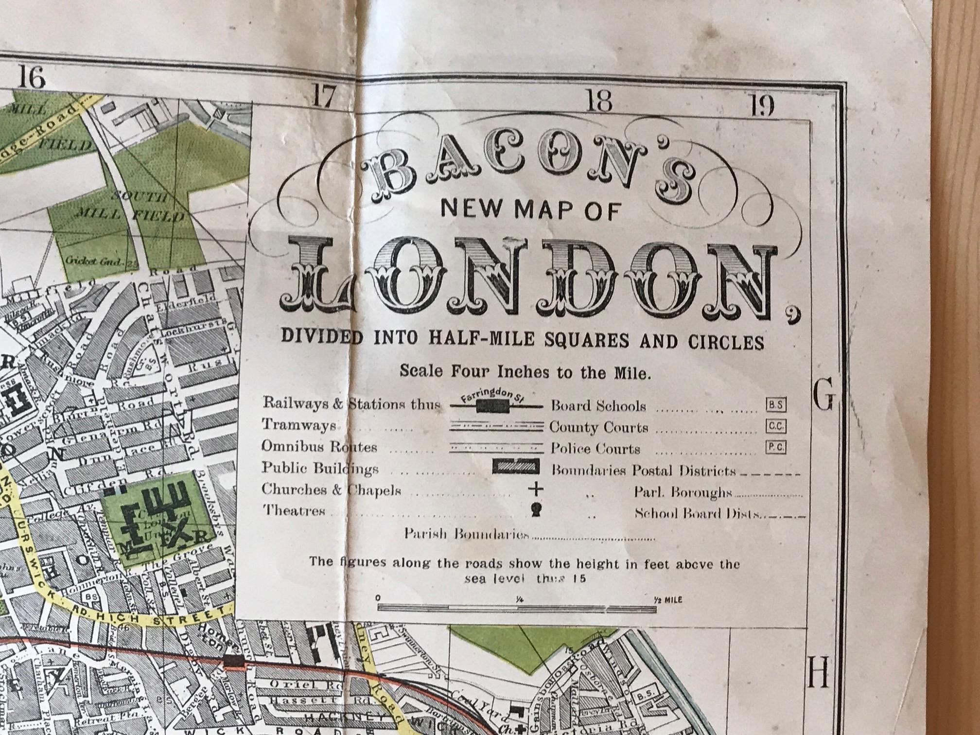 English Bacon's New Shilling Map of London and Illustrated Guide, circa 1890 For Sale
