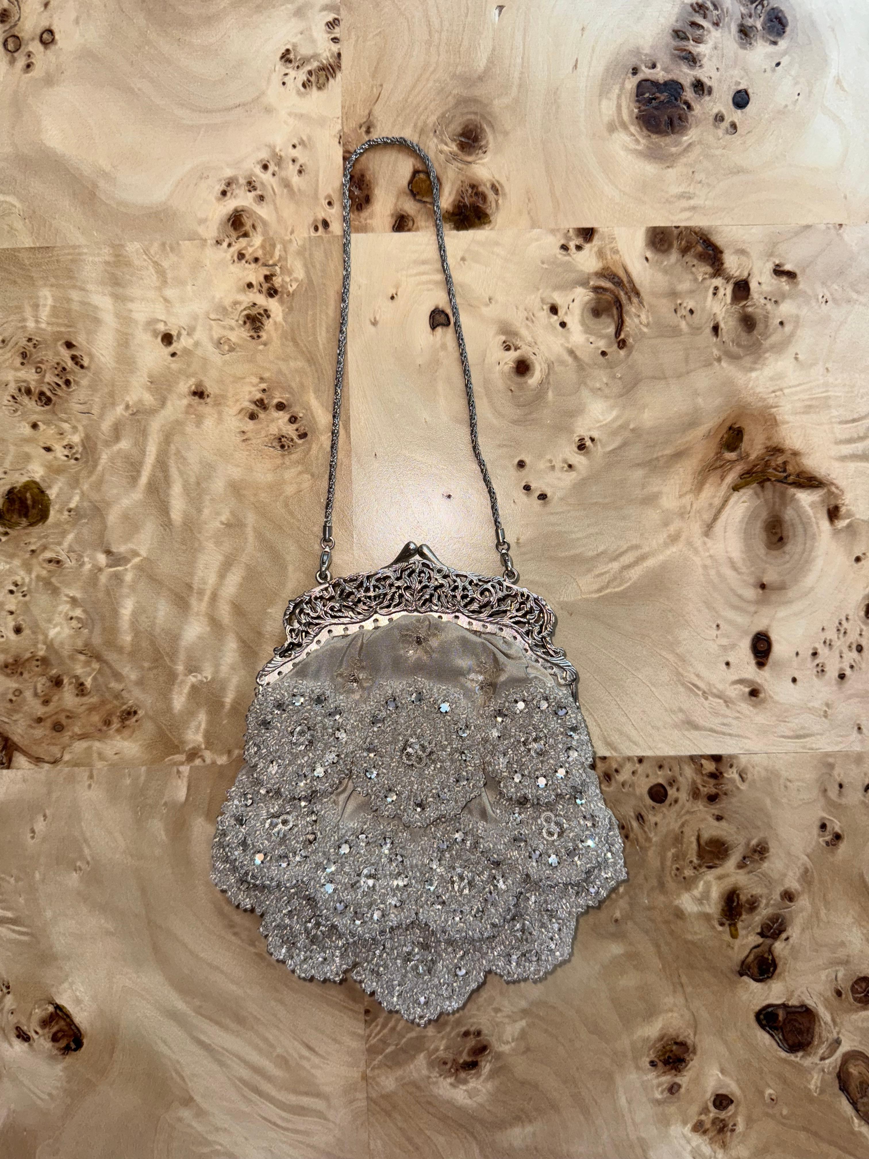 BADGLEY MISCHKA 2000 Vintage Runway Grey Minaudiere Bag Bridal Wedding For Sale 2