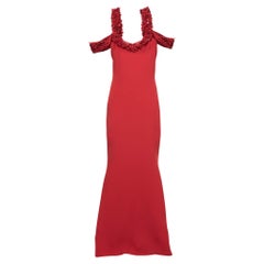 Badgley Mischka Couture - Robe longue en crêpe rouge ornée d'épaules dénudées L